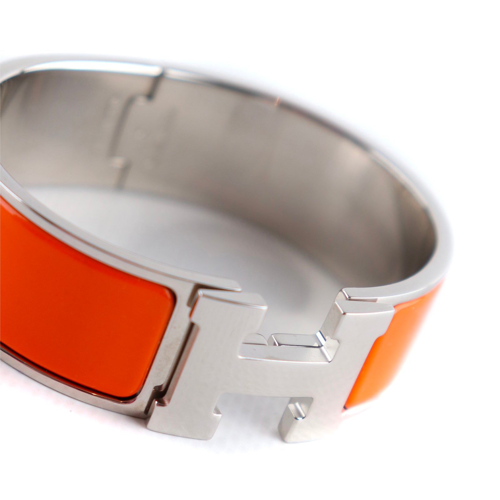 HERMÈS - Bracelet Clic Clac H en émail orange (T0)