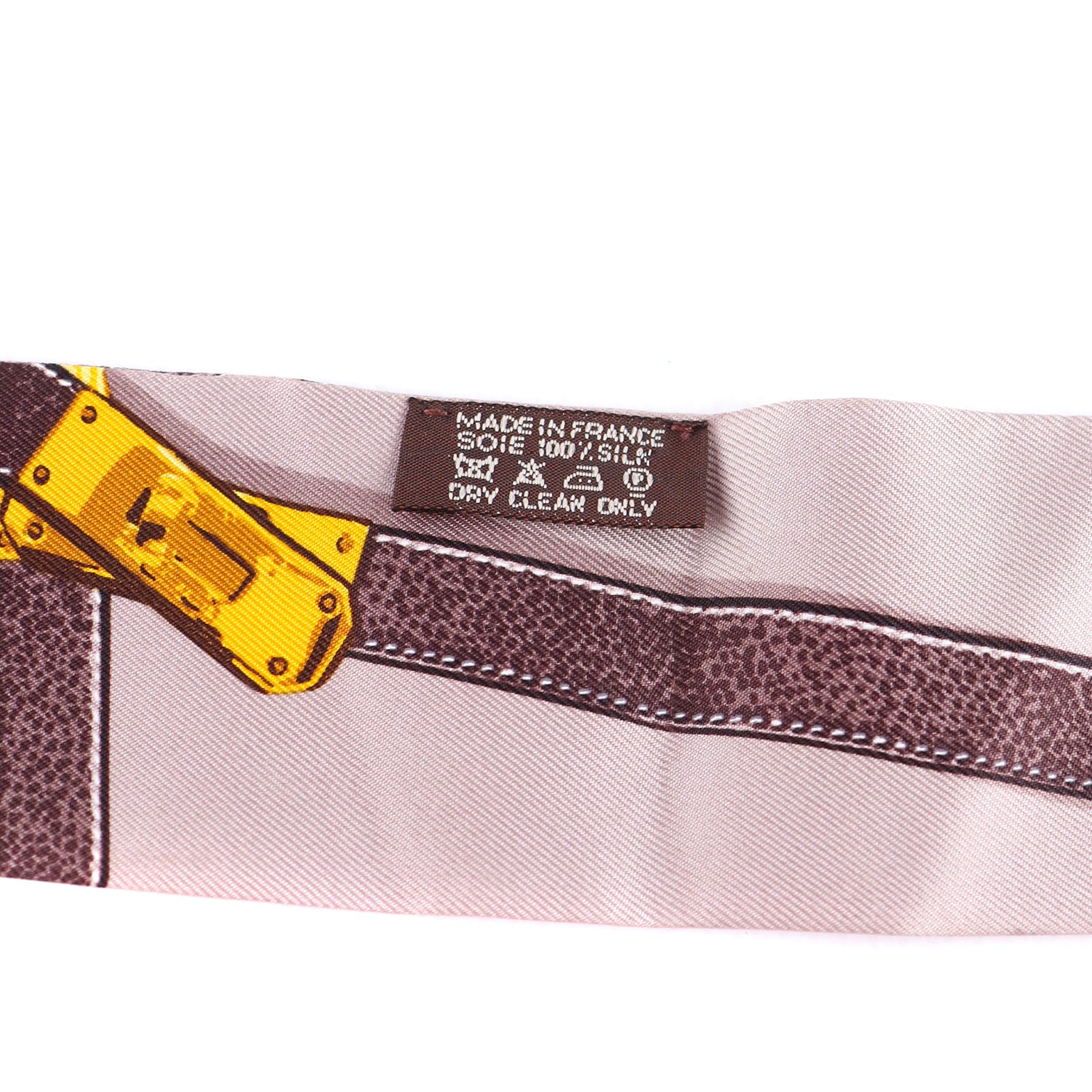 HERMÈS - Kelly clasp model silk twilly
