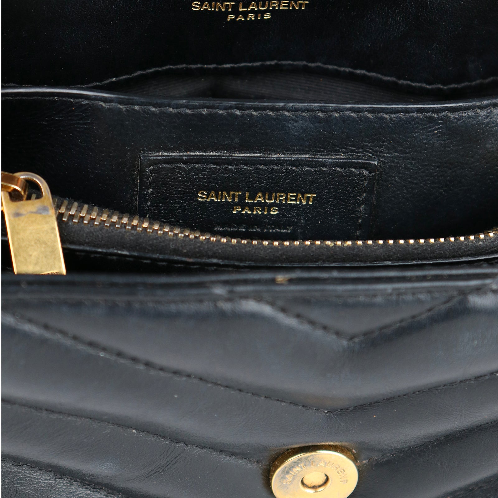 SAINT LAURENT - Sac à bandoulière Loulou small en cuir matelassé