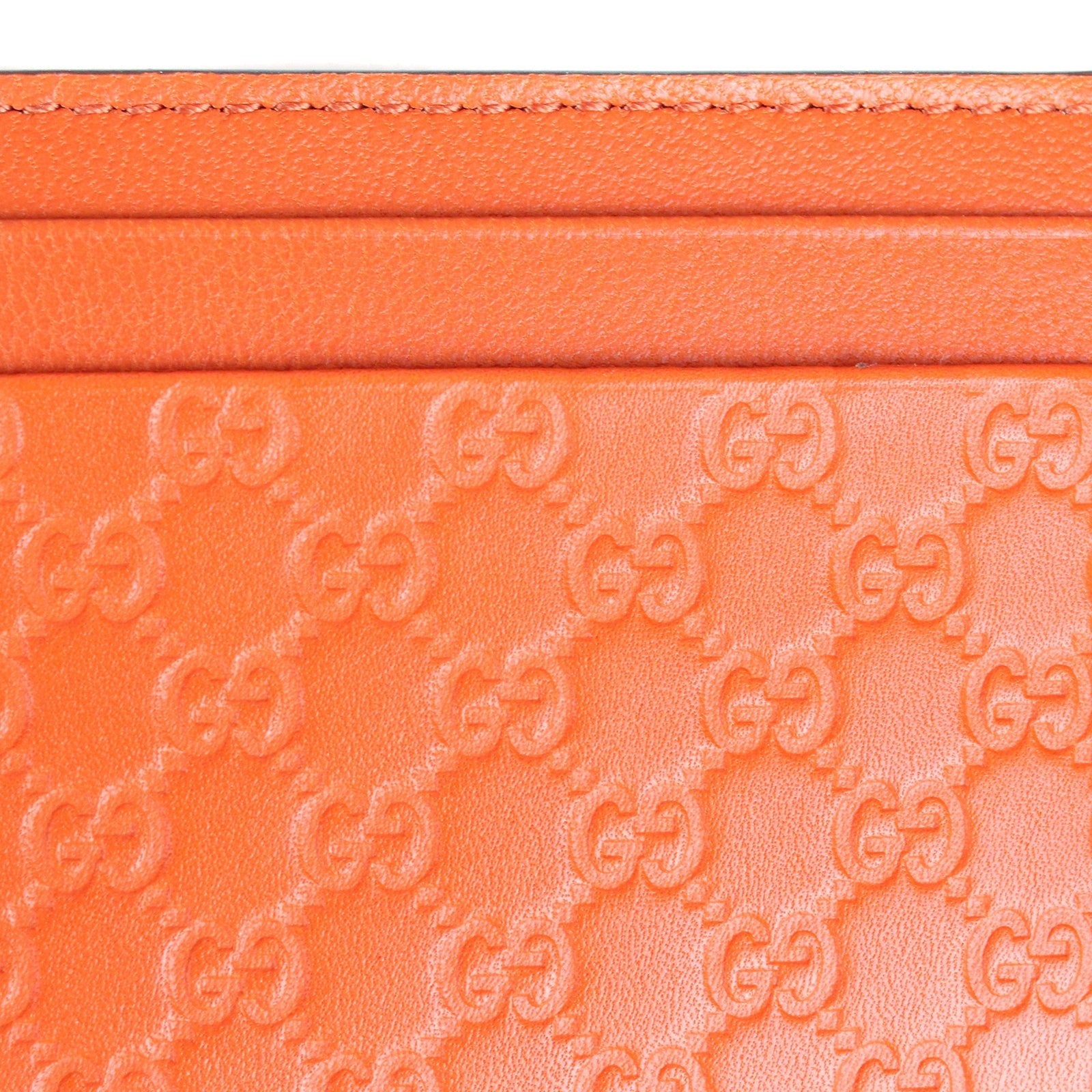 GUCCI - Porte cartes embossé GG