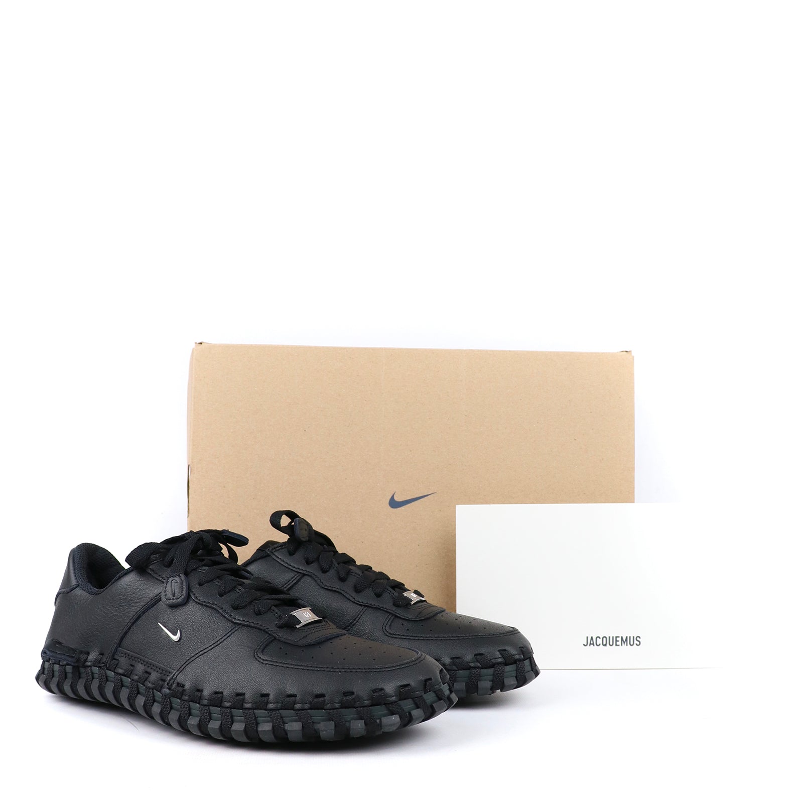 JACQUEMUS x Nike - J Force 1 Low (T40)