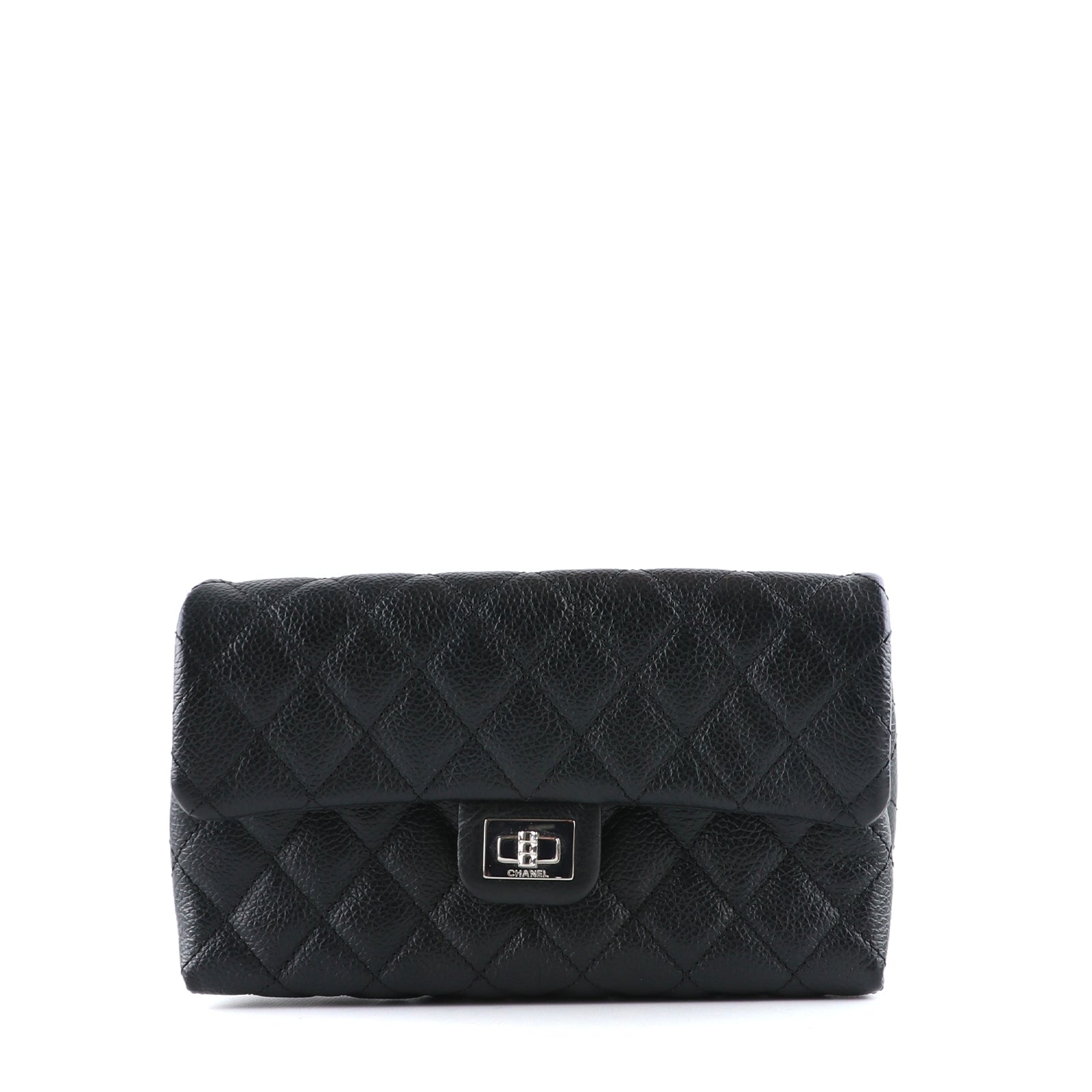 CHANEL - 2.55 fanny pack in black quilted grained leather