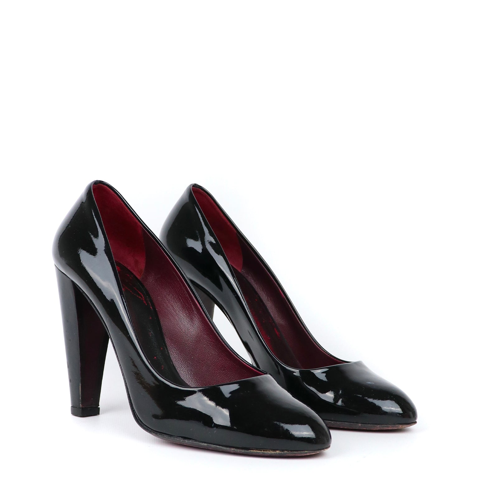 MIU MIU - Escarpins en cuir verni (T37,5)