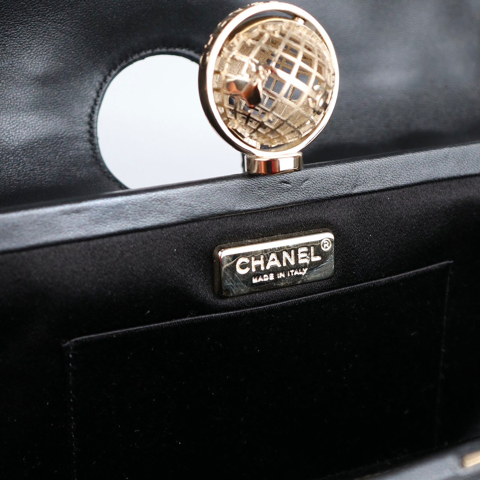 CHANEL - Sac à bandoulière Around The World