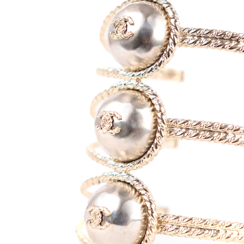 CHANEL - Manchette triple CC