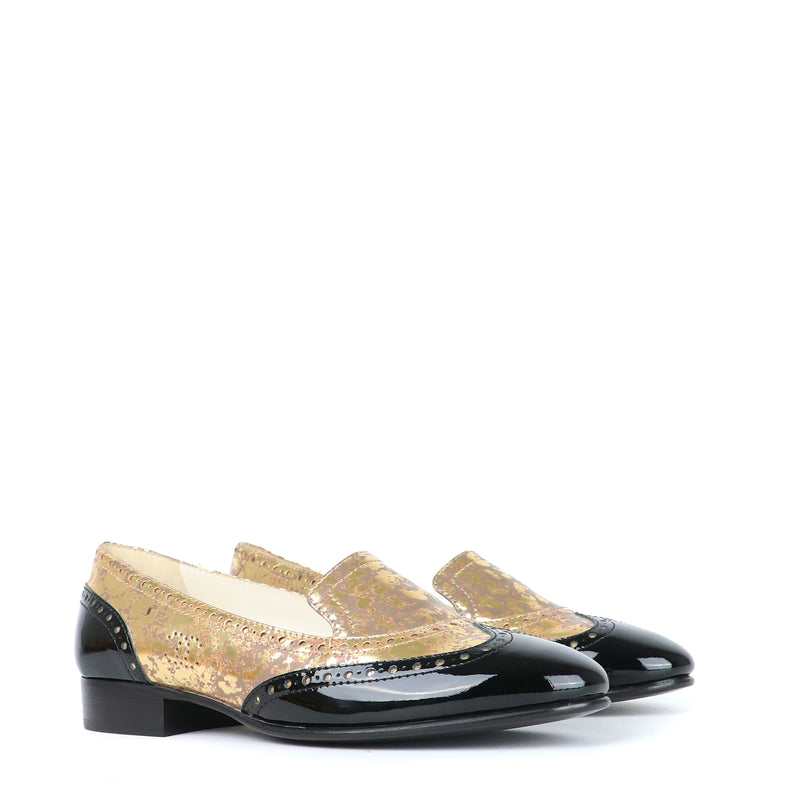 CHANEL - Mocassins en cuir (T39)