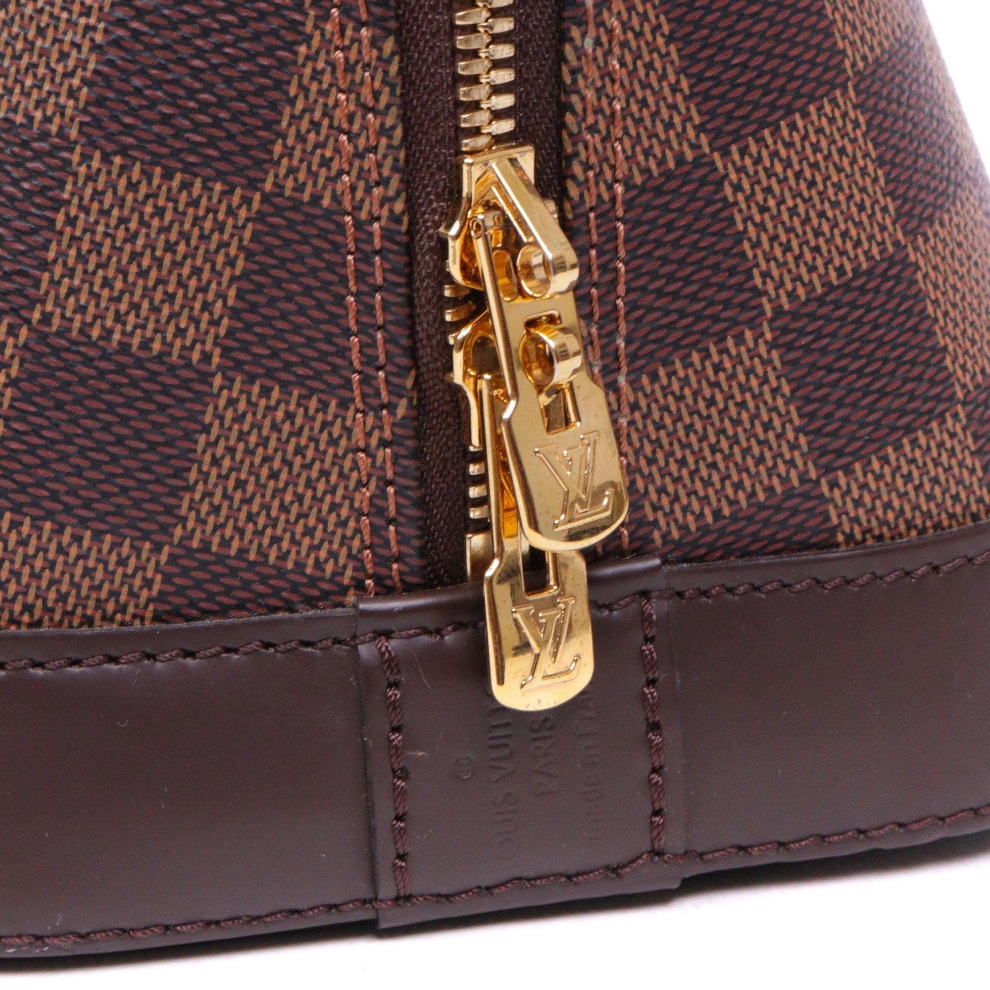 LOUIS VUITTON - Louis Vuitton Alma BB shoulder bag in ebony damier canvas
