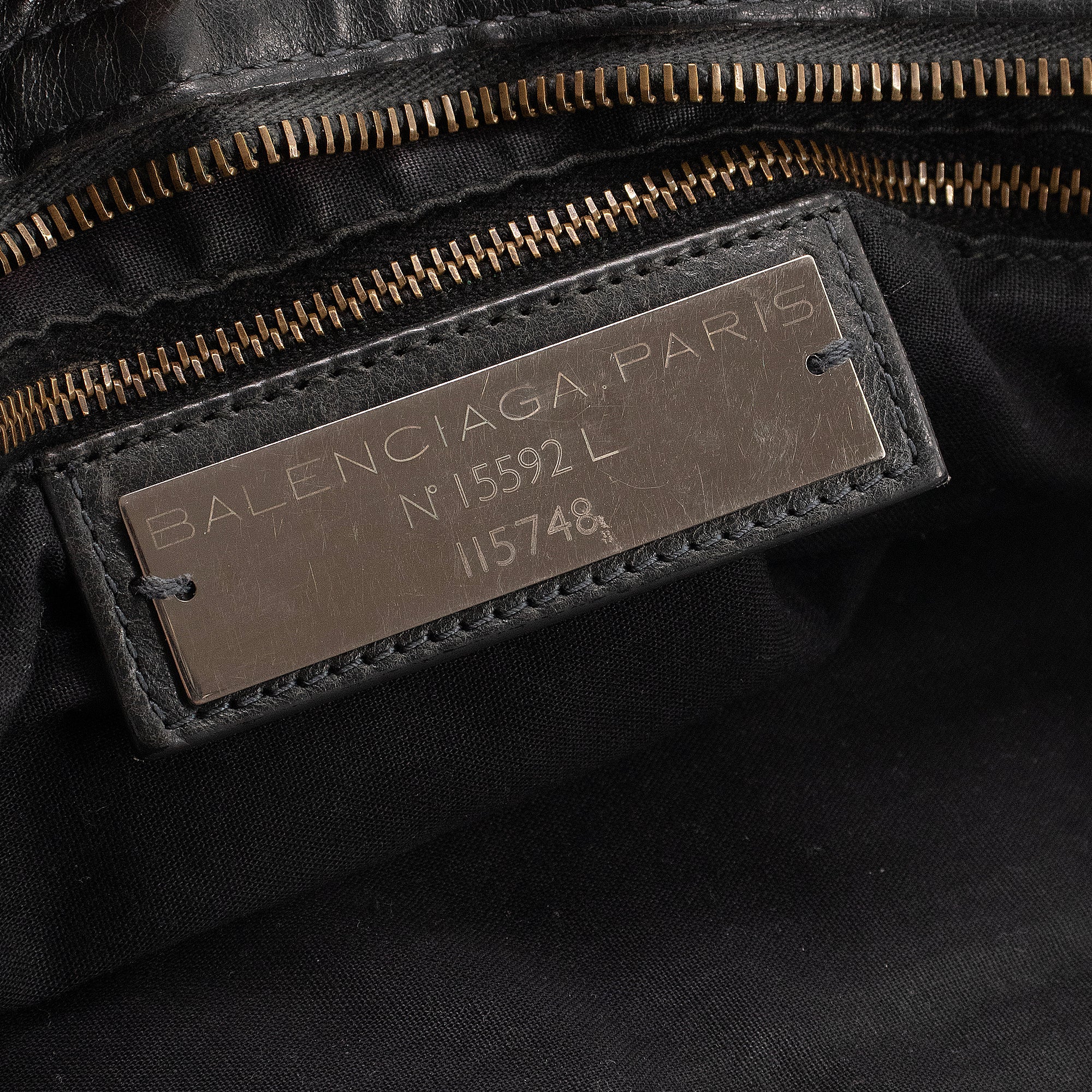 BALENCIAGA - Balenciaga City handbag in gray leather