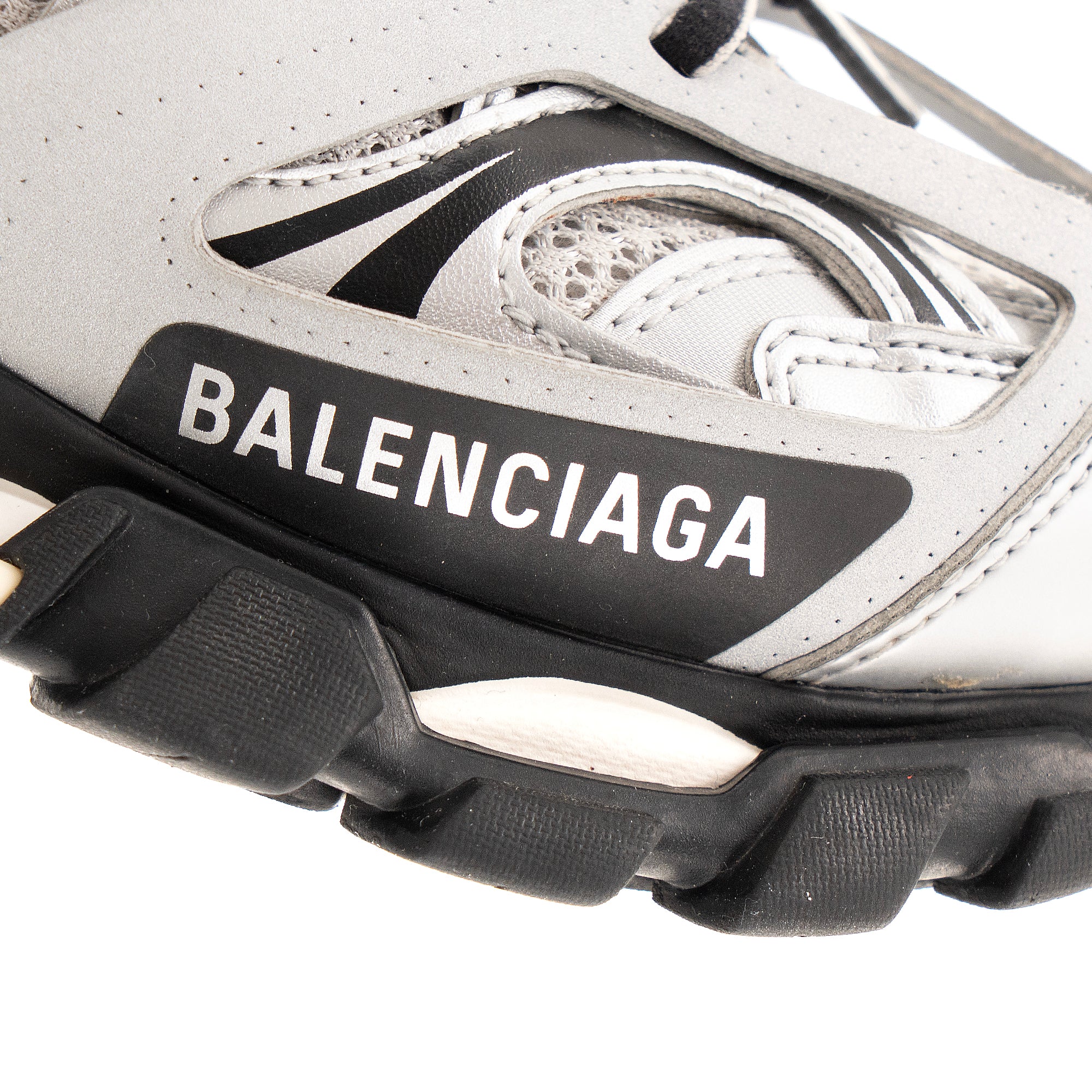 BALENCIAGA - Sneakers Track Balenciaga en cuir argenté (T37)