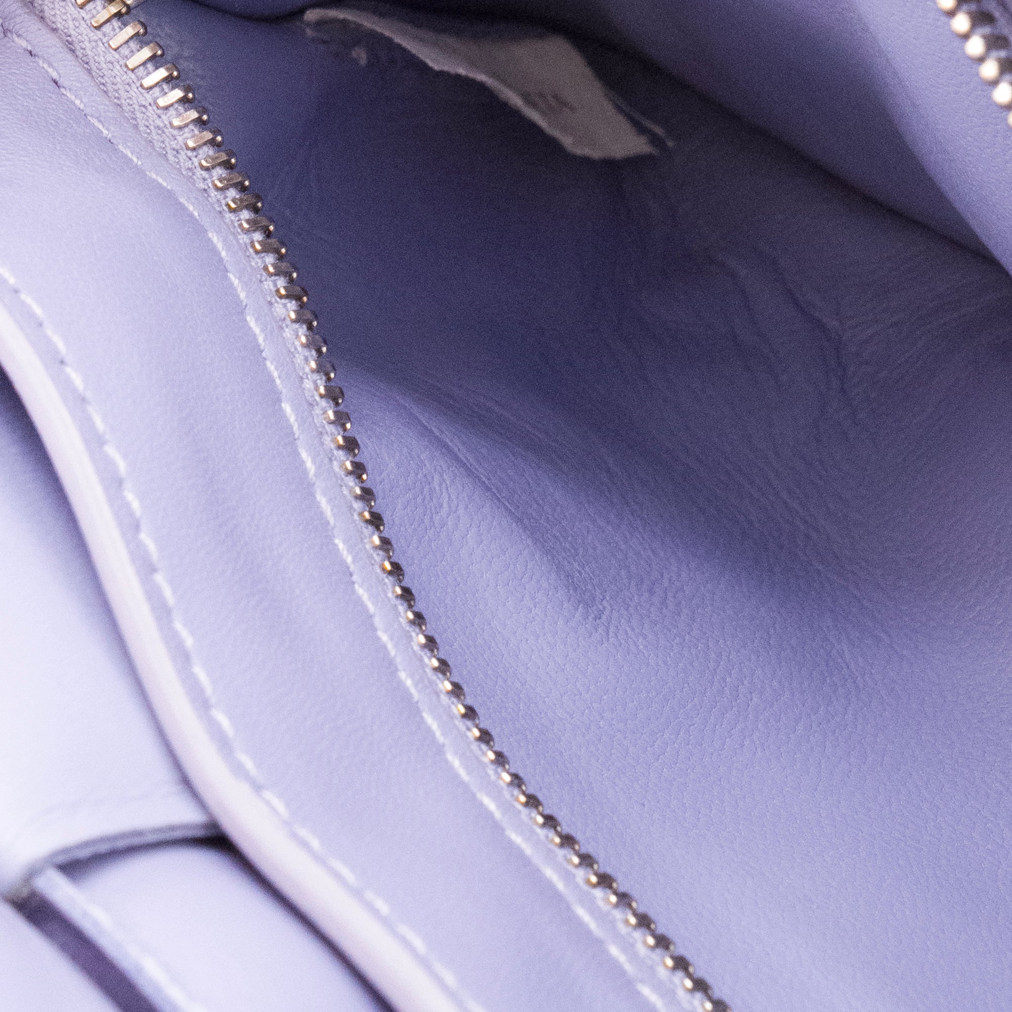 BOTTEGA VENETA - Sac à bandoulière Padded Cassette Bottega Veneta en cuir intrecciato violet