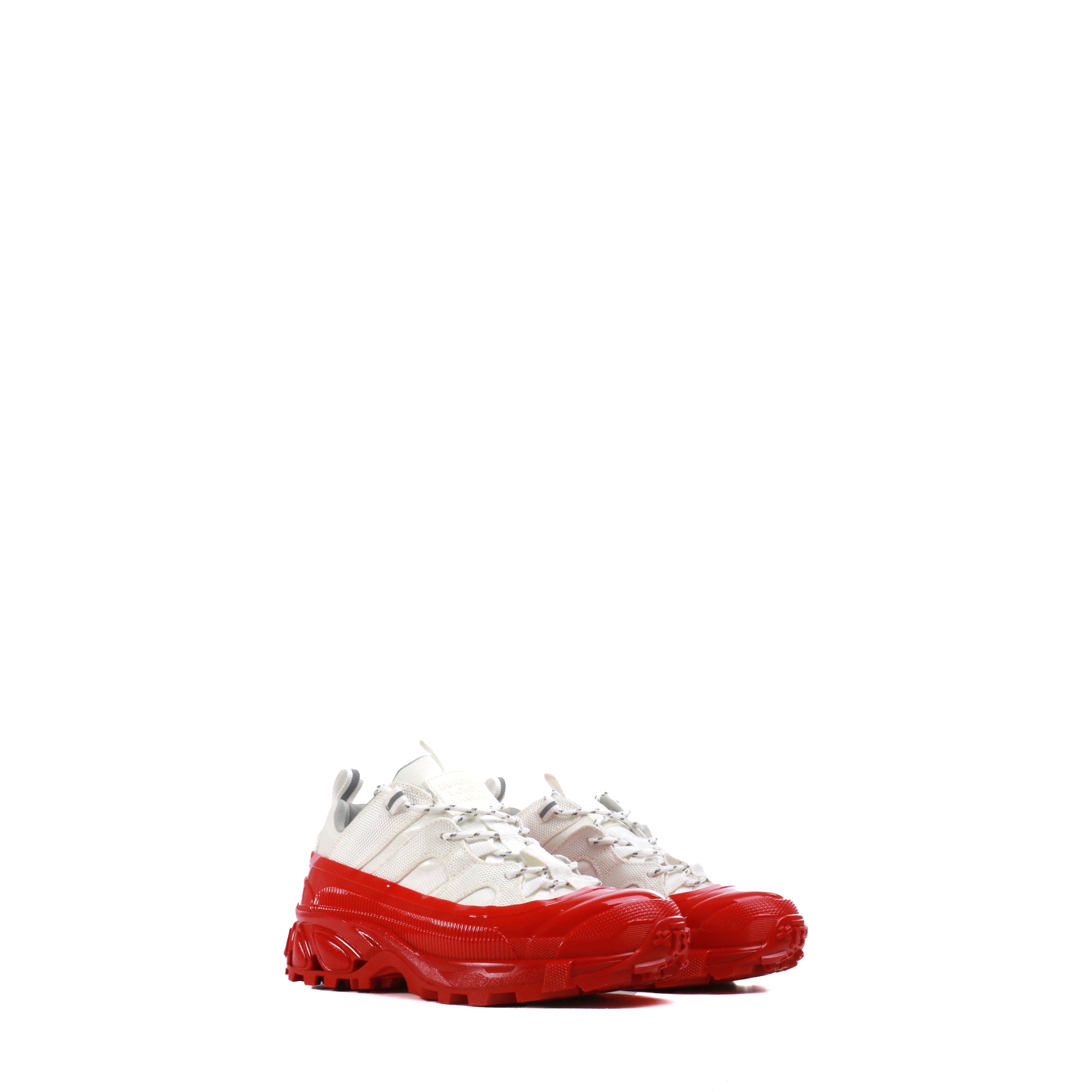 BURBERRY - Sneakers Arthur Burberry en toile blanche et plastique rouge (T37)