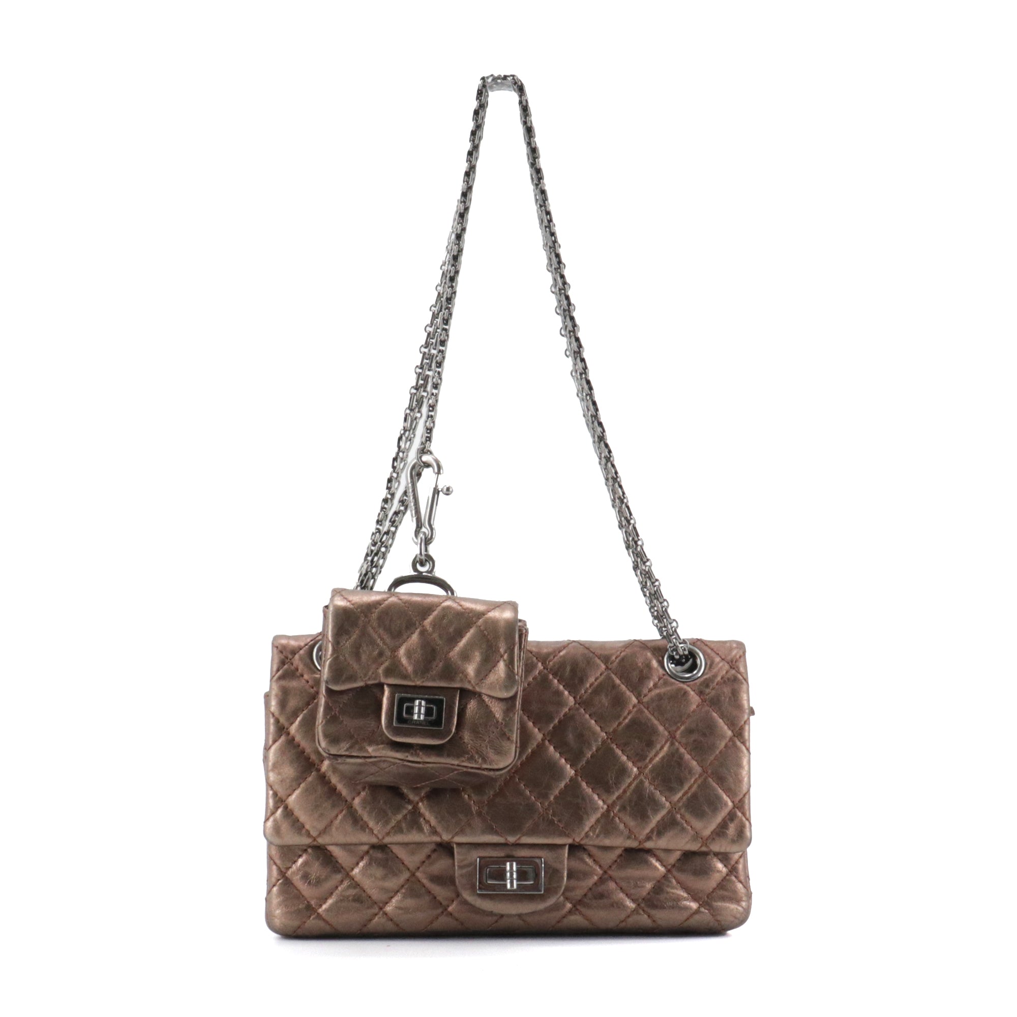 CHANEL - Sac à bandoulière 2.55 Cargo Chanel small en cuir froissé bronze