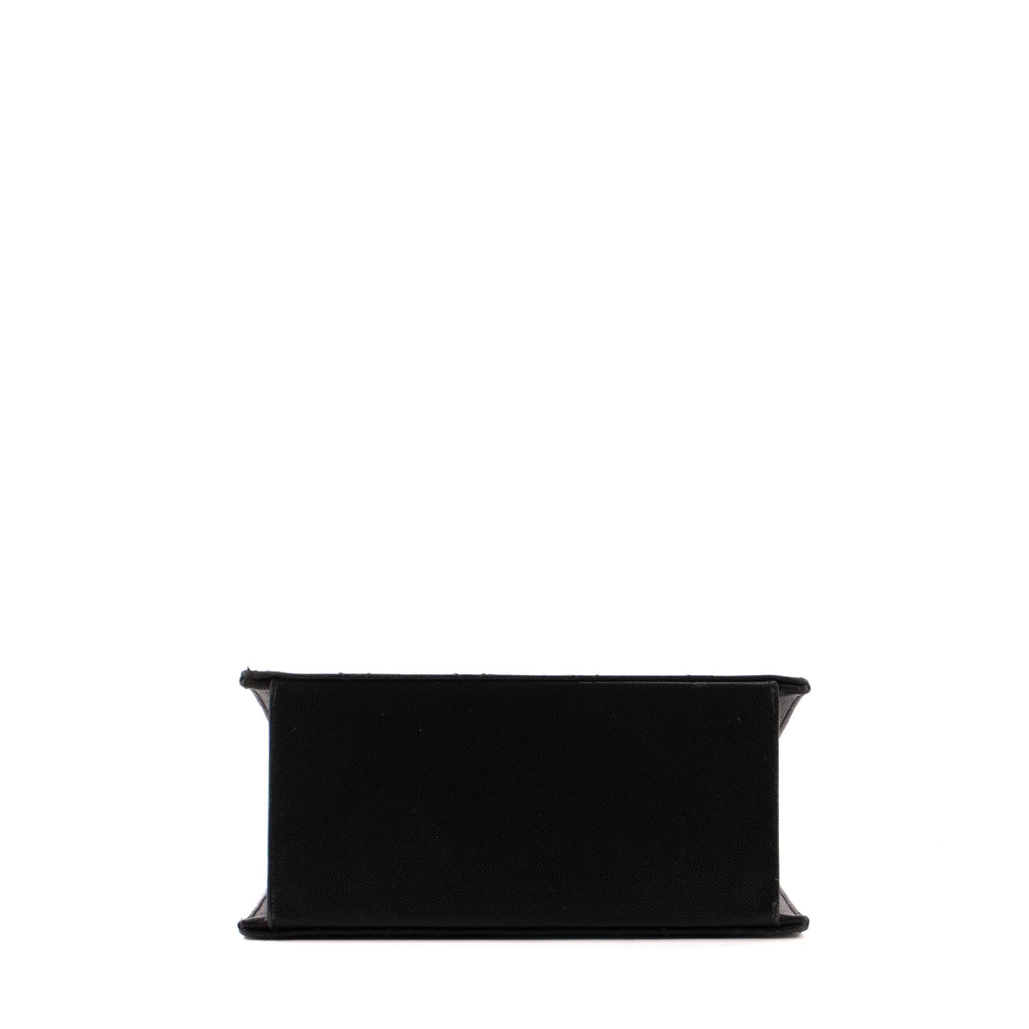 CHANEL - Chanel Box Flap shoulder bag in vintage black caviar leather