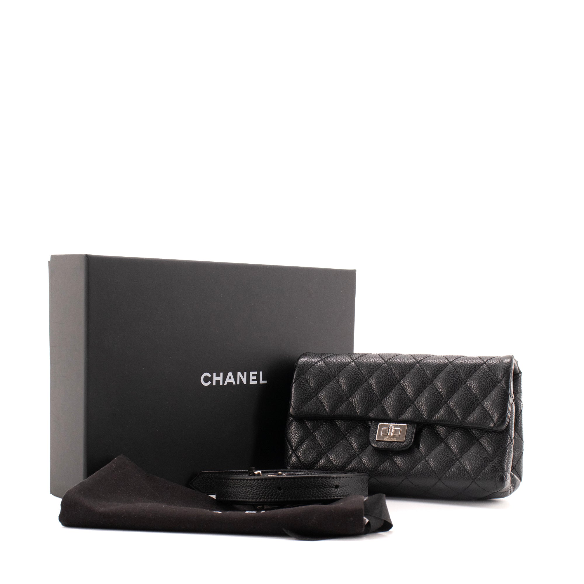 CHANEL - Sac ceinture 2.55 Chanel en cuir caviar noir