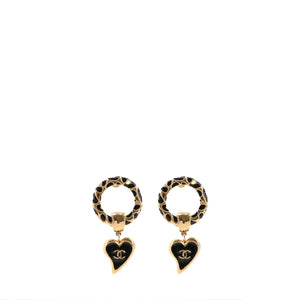 CHANEL - Boucles d'oreilles Coeur Chanel en métal doré