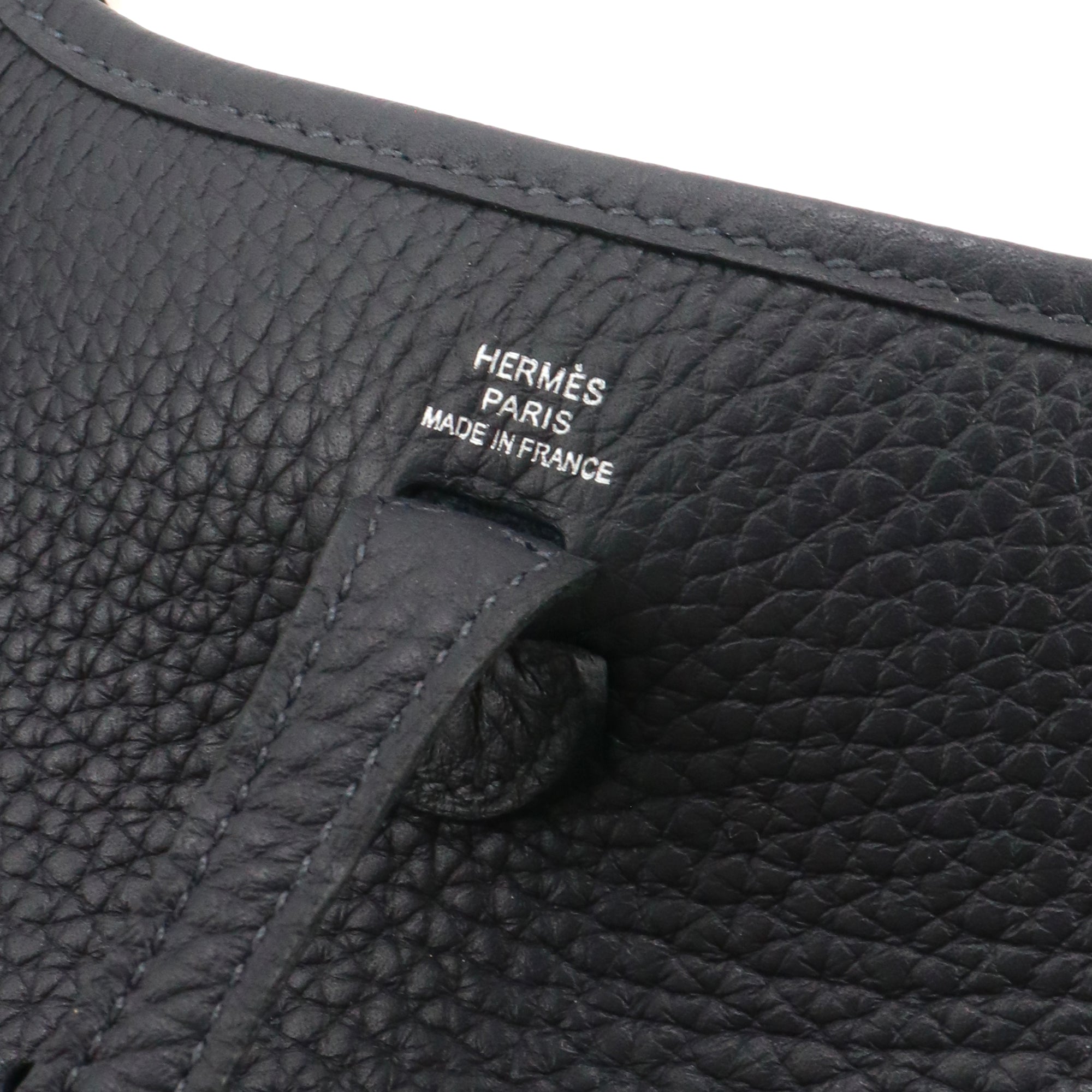 HERMÈS - Evelyne 16 shoulder bag in verona green taurillon leather