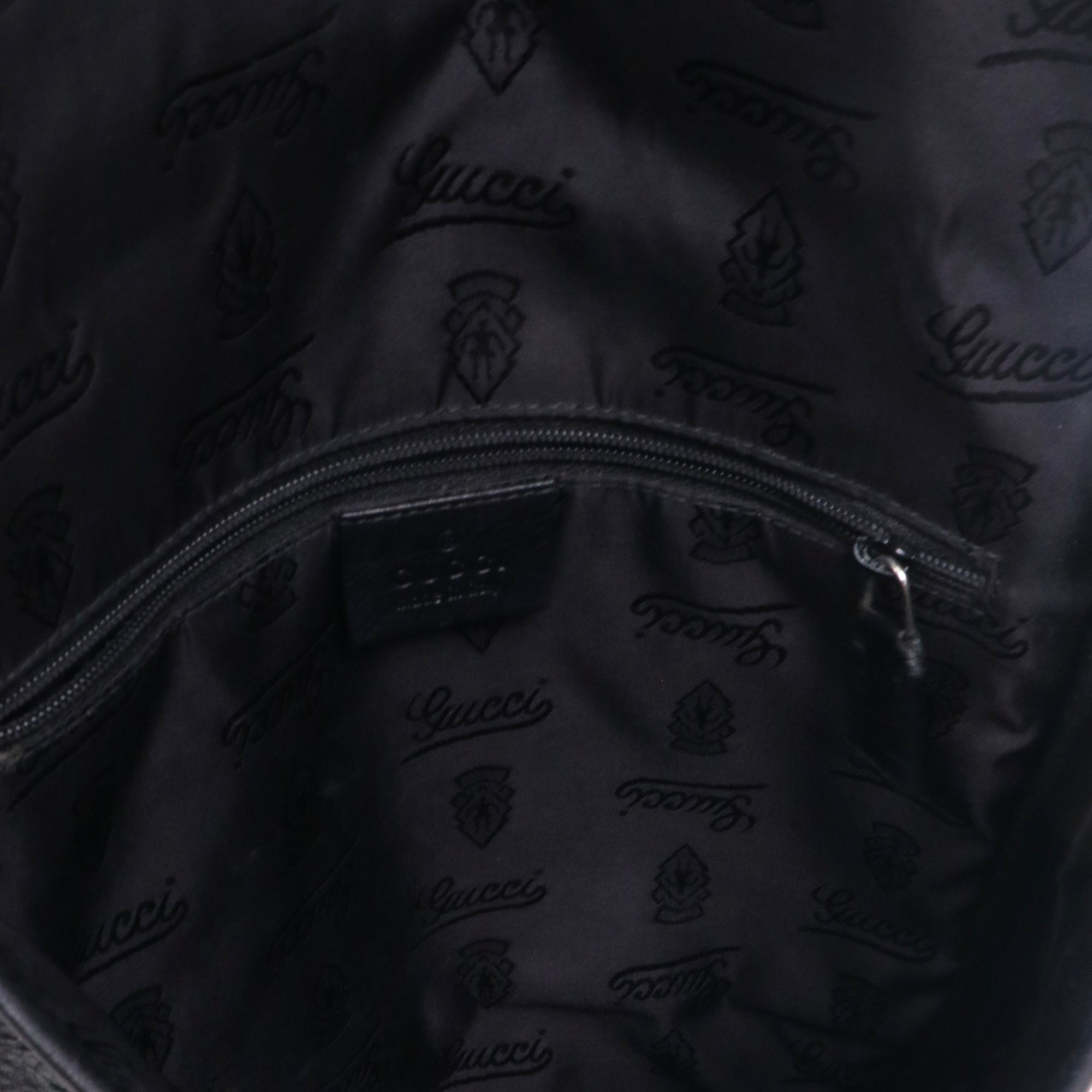 GUCCI - GG Marmont Small Size shoulder bag in black leather