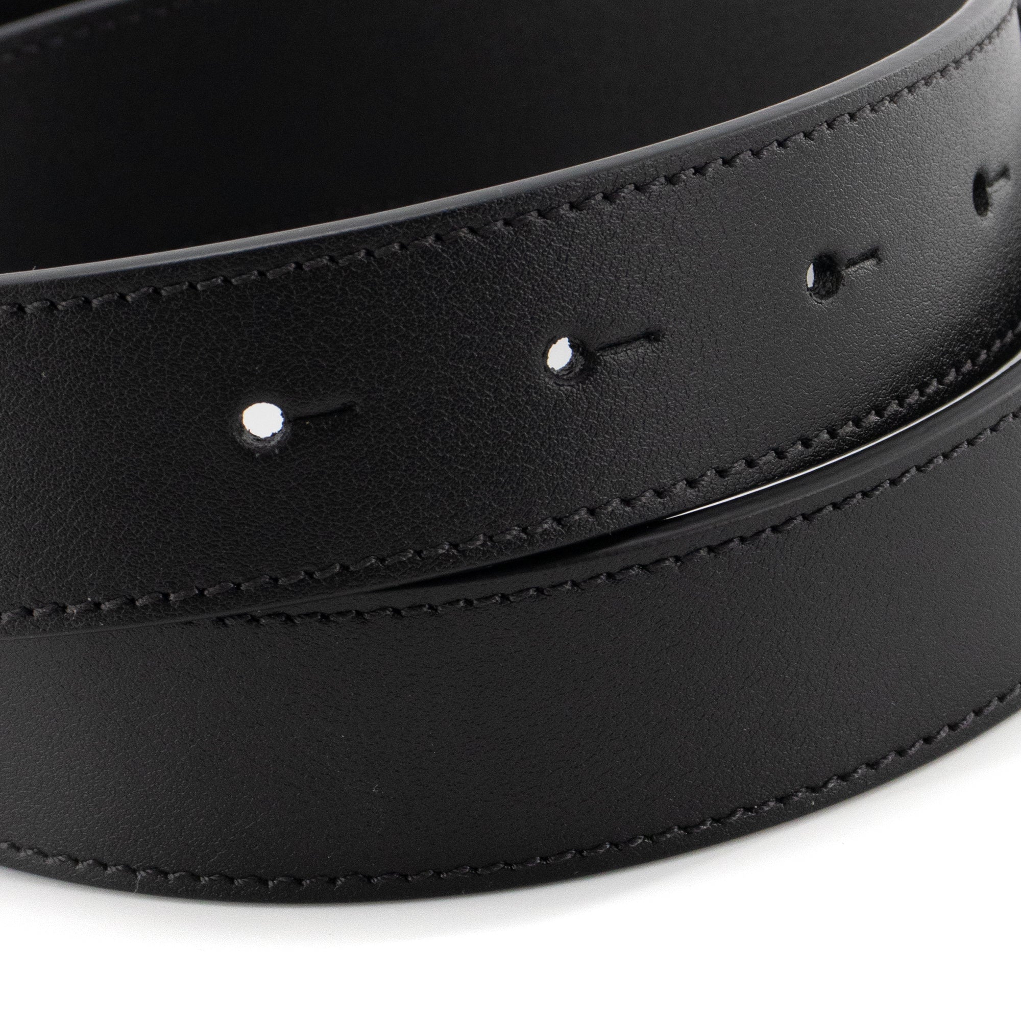 GIVENCHY - Ceinture G Givenchy en cuir noir (T75)