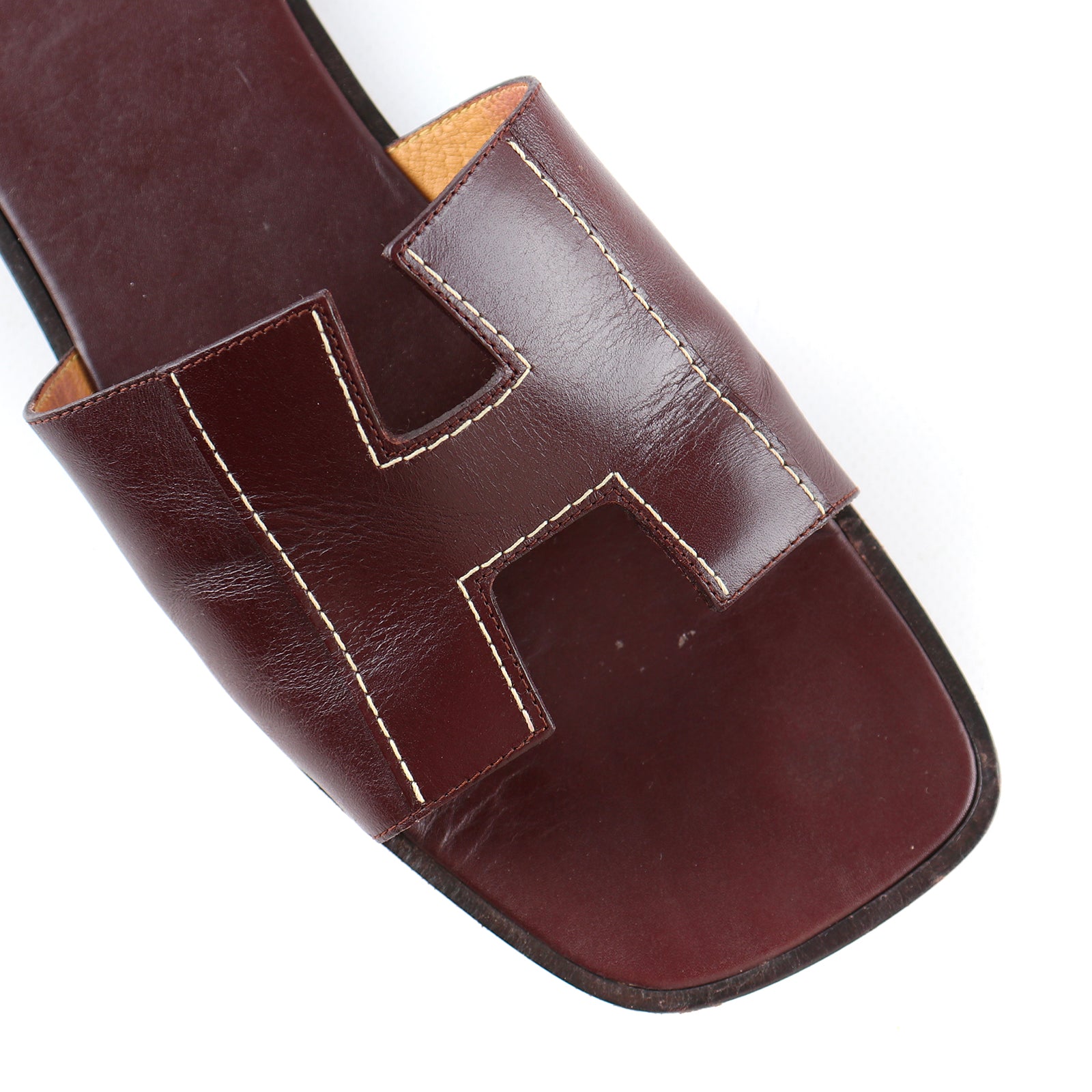 HERMÈS - Sandales Izmir vintage en cuir bordeaux (T41)