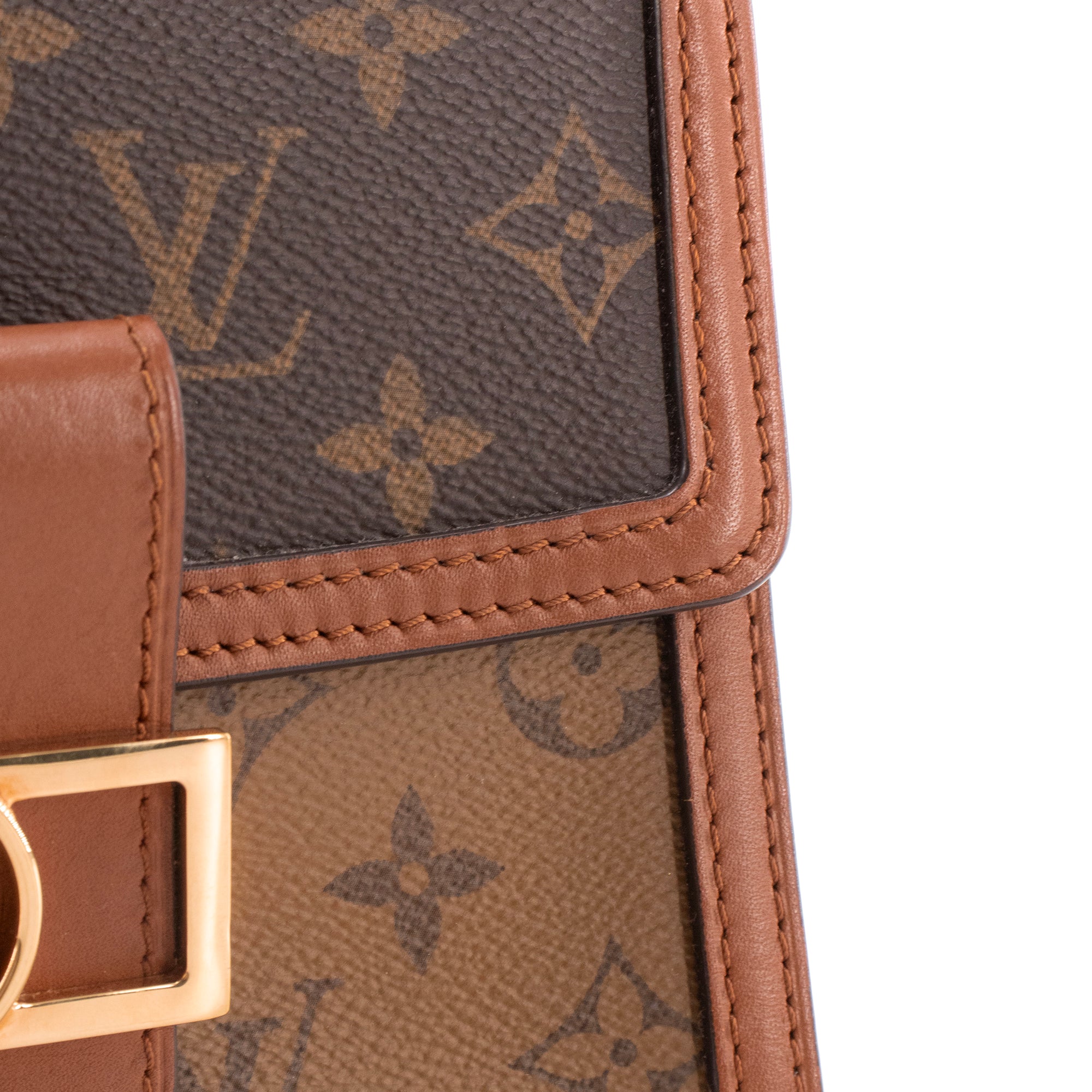 LOUIS VUITTON - Louis Vuitton Dauphine mini shoulder bag in monogrammed canvas