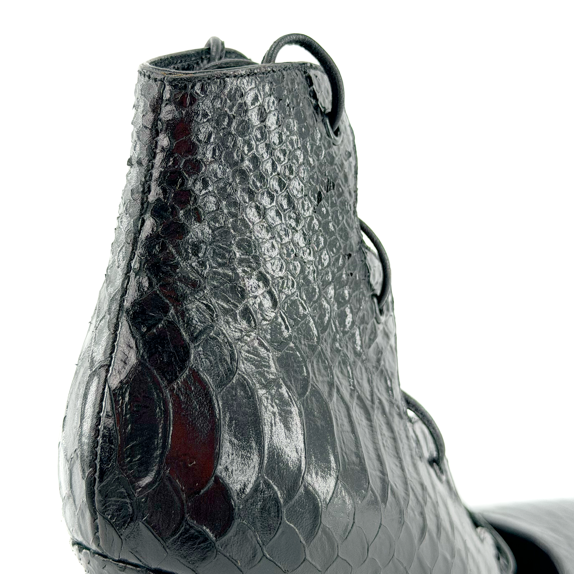 SAINT LAURENT - Escarpins à talon Saint Laurent en cuir effet python (T37,5)