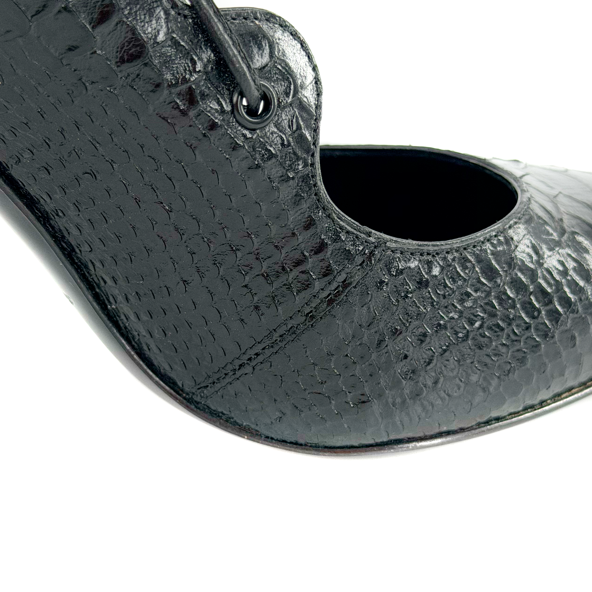 SAINT LAURENT - Escarpins à talon Saint Laurent en cuir effet python (T37,5)