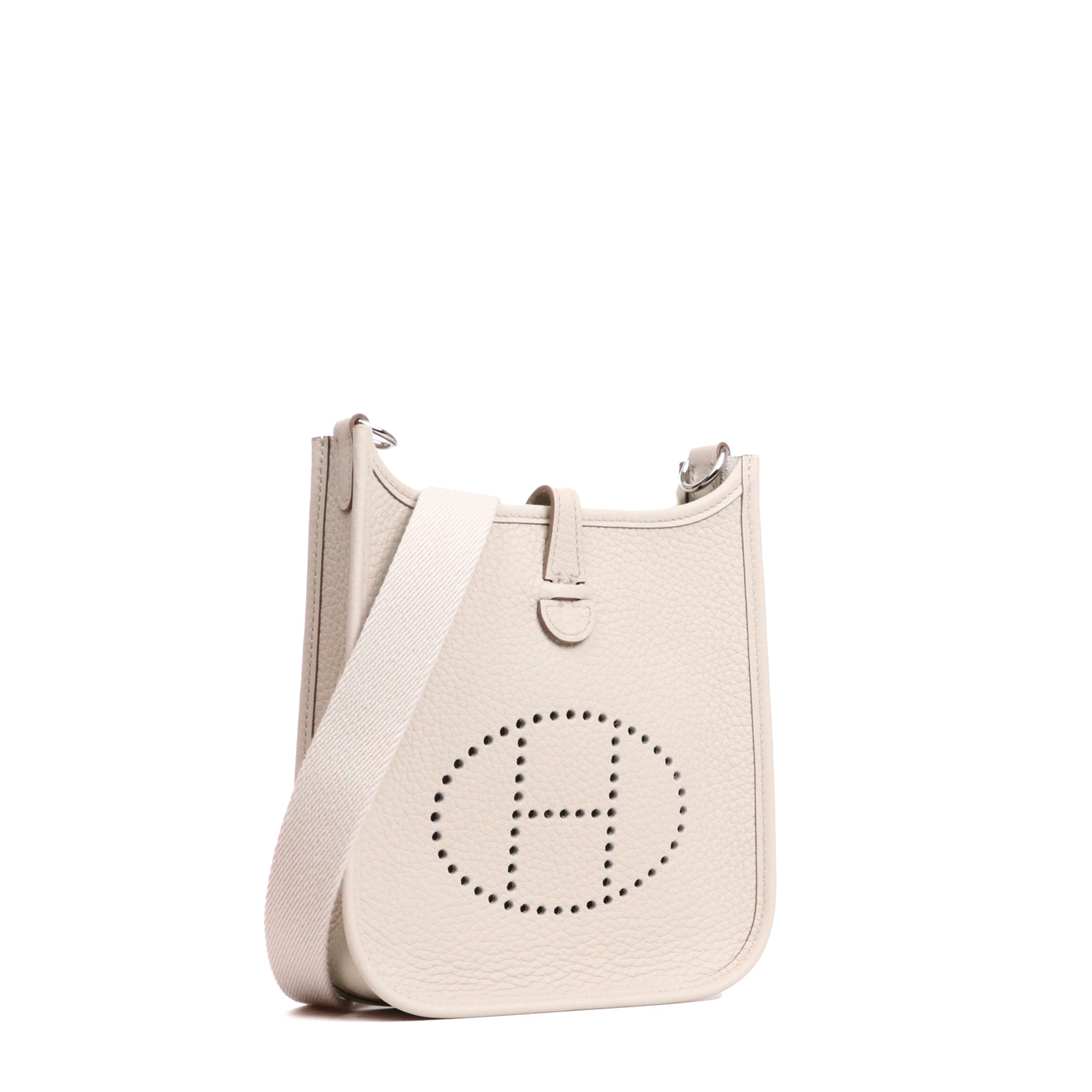 HERMÈS - Evelyne 16 shoulder bag in verona green taurillon leather