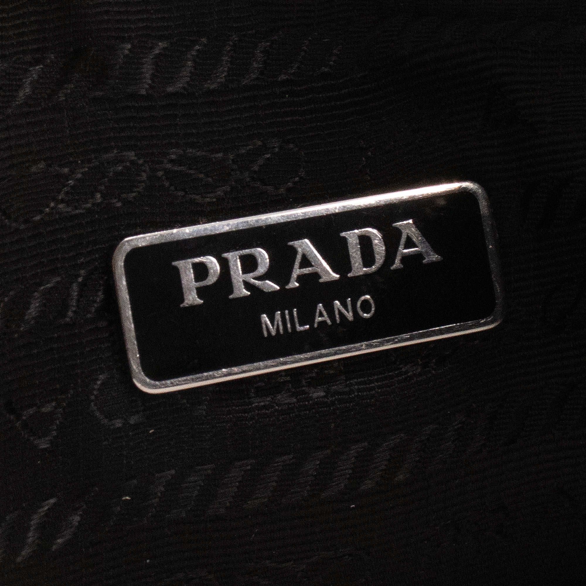 PRADA - Prada Re-Edition 2005 shoulder bag in black nylon