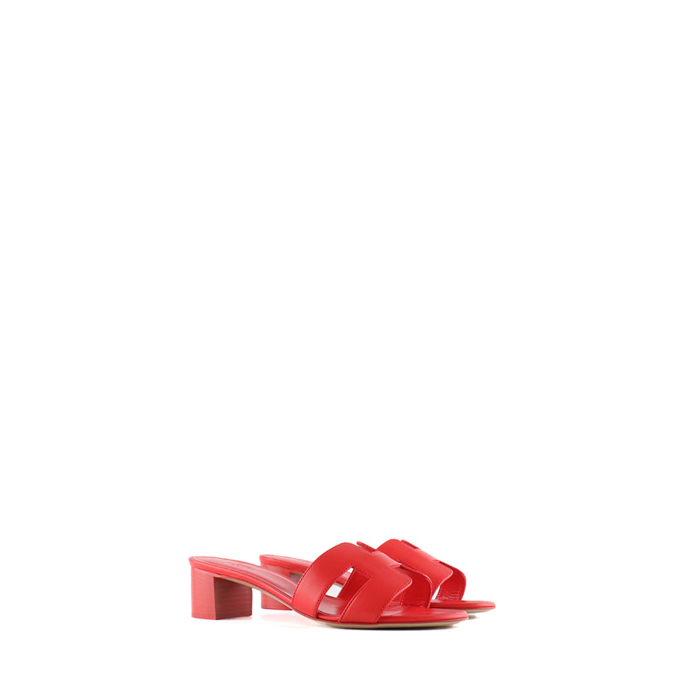 HERMÈS - Oasis sandals in red smooth leather (T37)