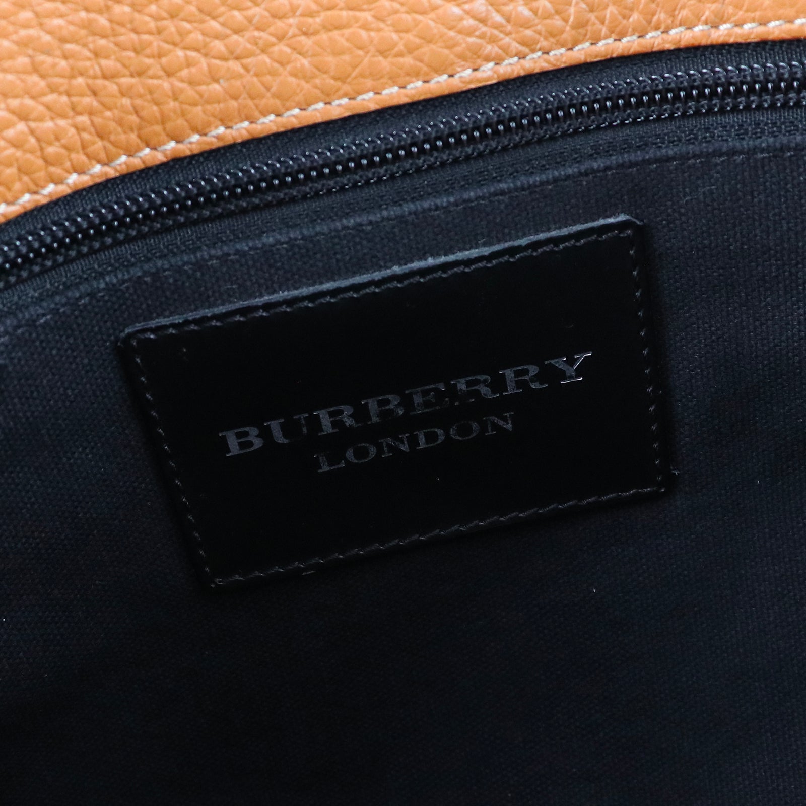 BURBERRY - Sac à main en cuir grainé vintage
