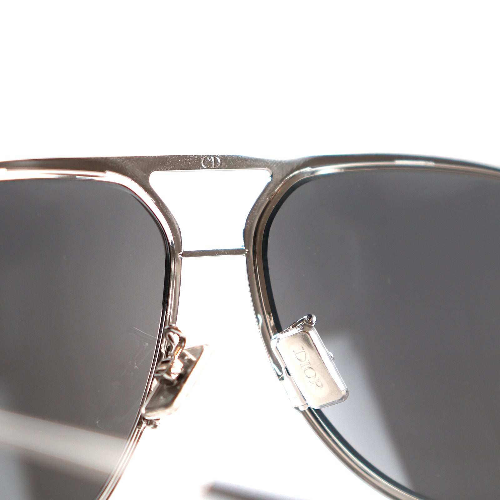 DIOR - Lunettes de soleil DiorEssential A2U