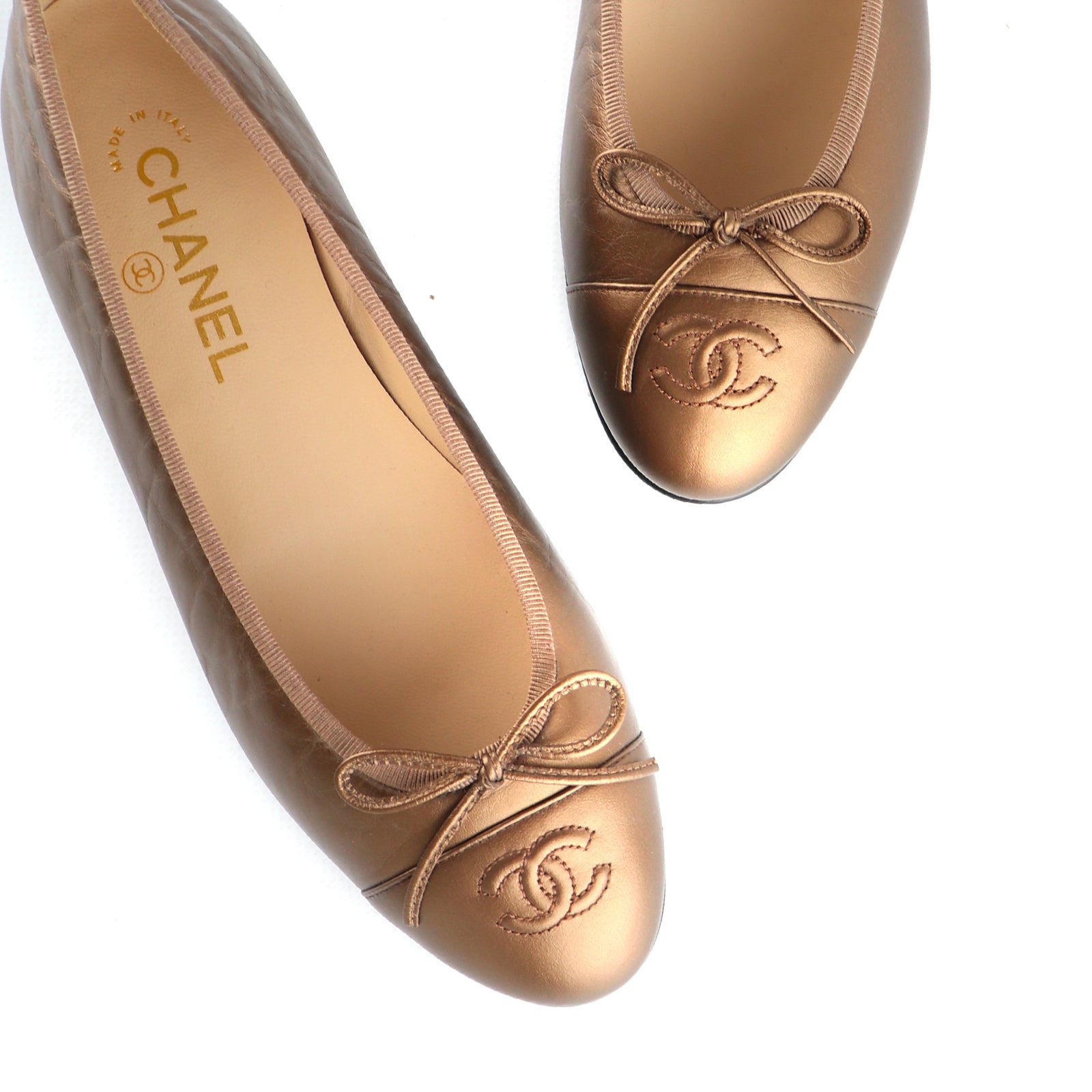 CHANEL - Bronze leather ballerinas (T39)