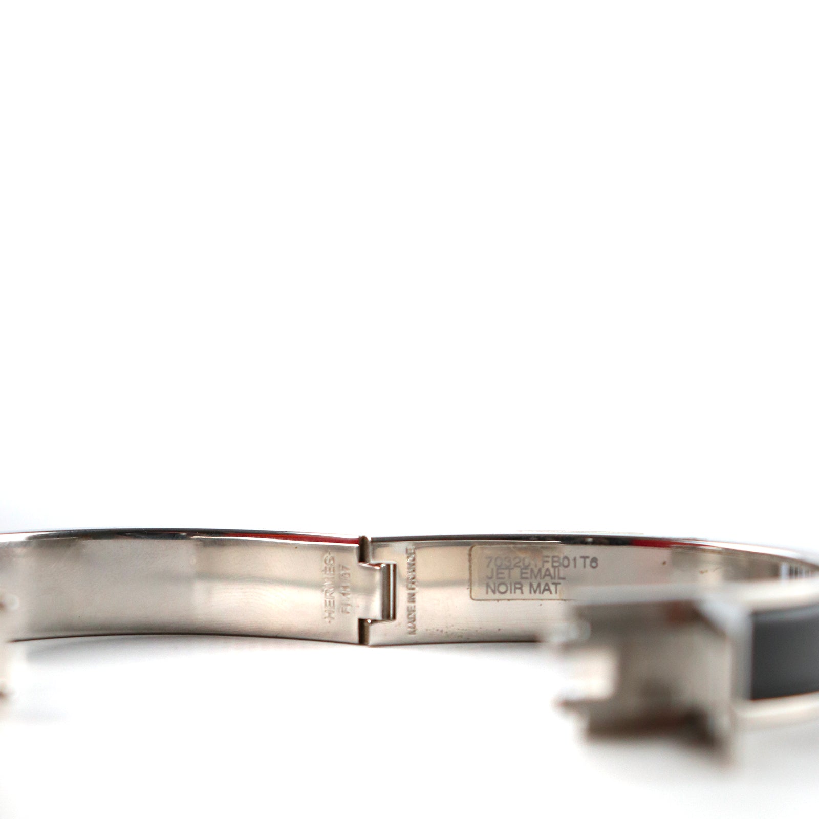 HERMÈS - Jet bracelet in enamel (T6)