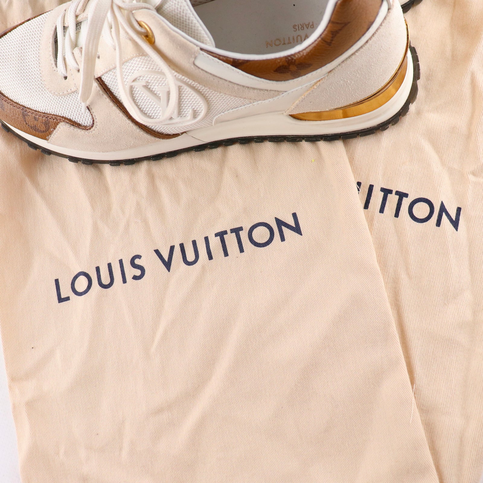 LOUIS VUITTON - Sneakers Run Away en cuir et toile monogramme (T37)