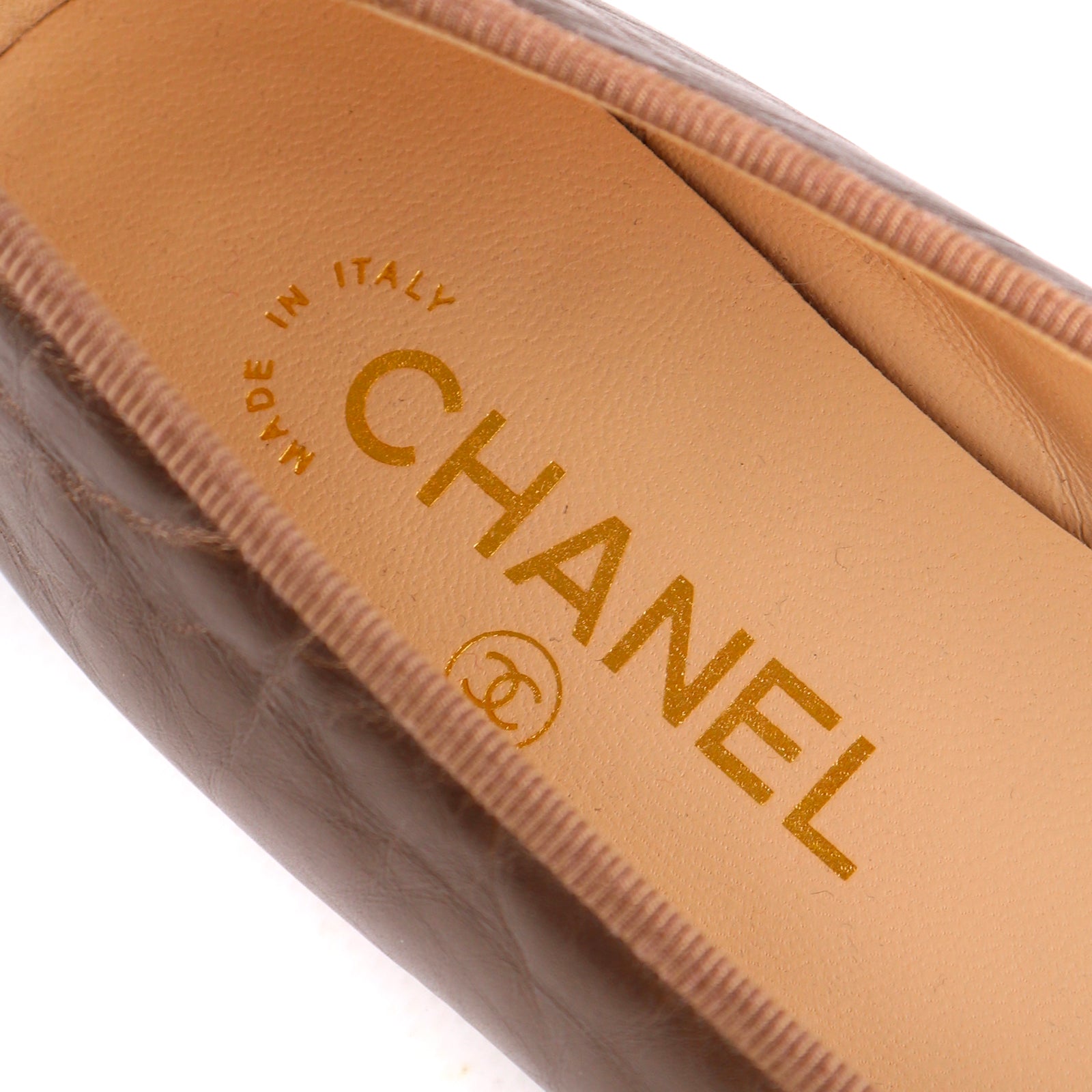 CHANEL - Bronze leather ballerinas (T39)