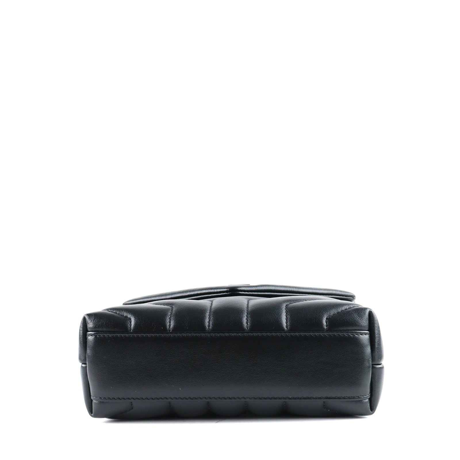 SAINT LAURENT - Loulou Toy shoulder bag in black quilted leather