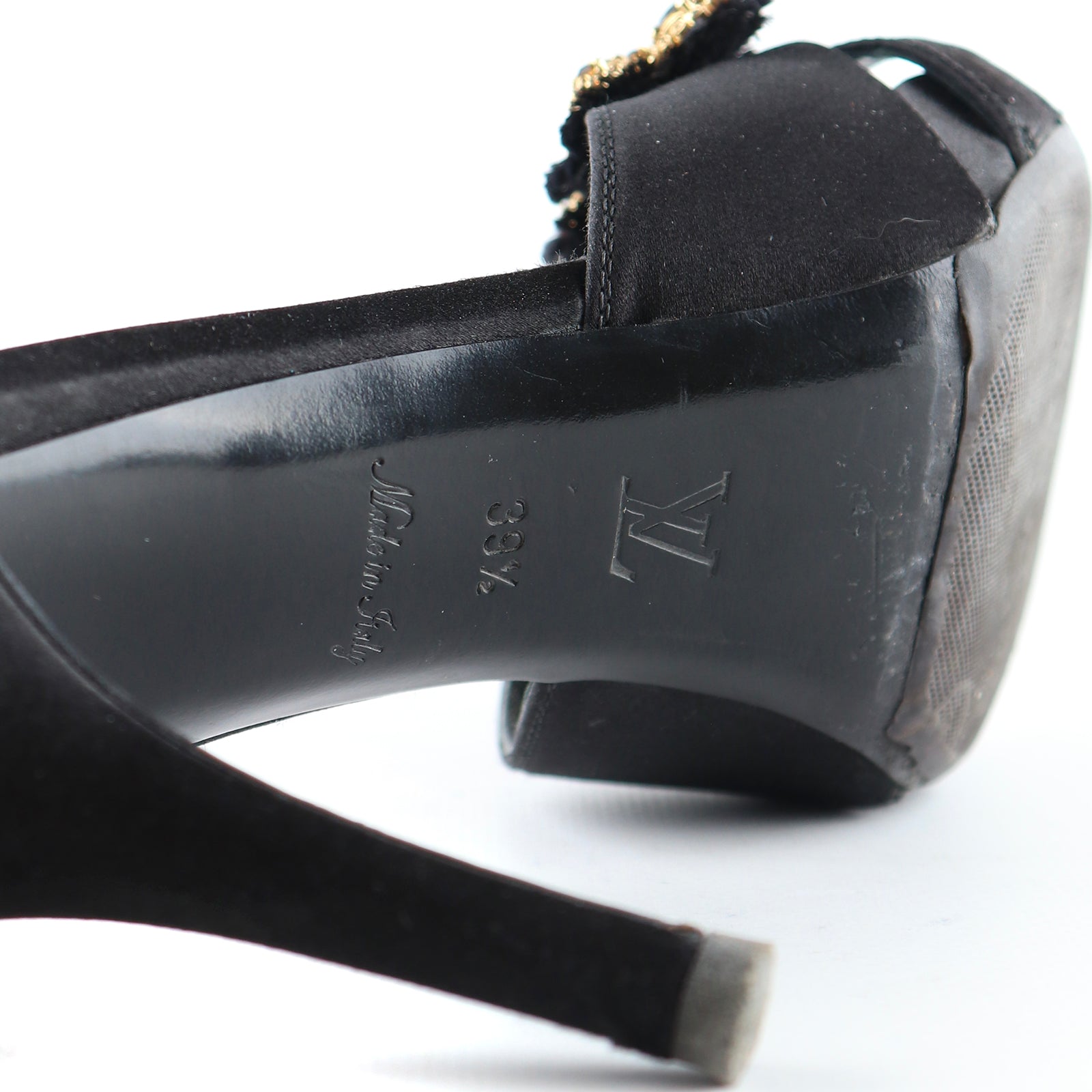 LOUIS VUITTON - Satin and leather heeled sandals (T39.5)