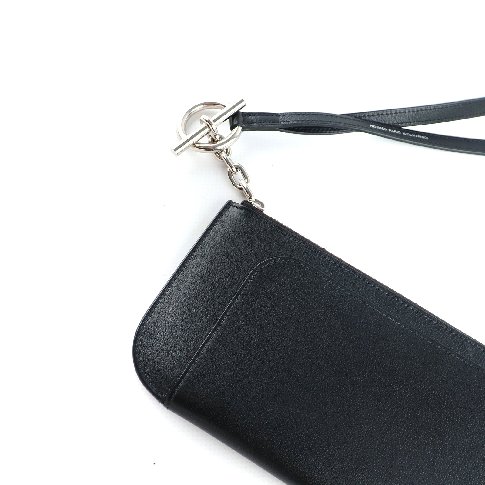 HERMÈS - Étui téléphone Strap GM et dragonne en cuir noir