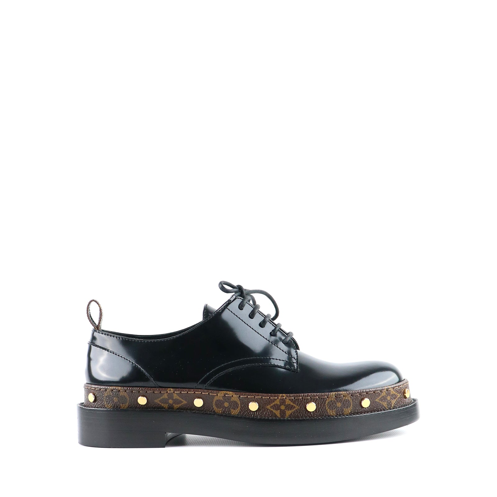 LOUIS VUITTON - Richelieu loafers in black patent leather (T36)