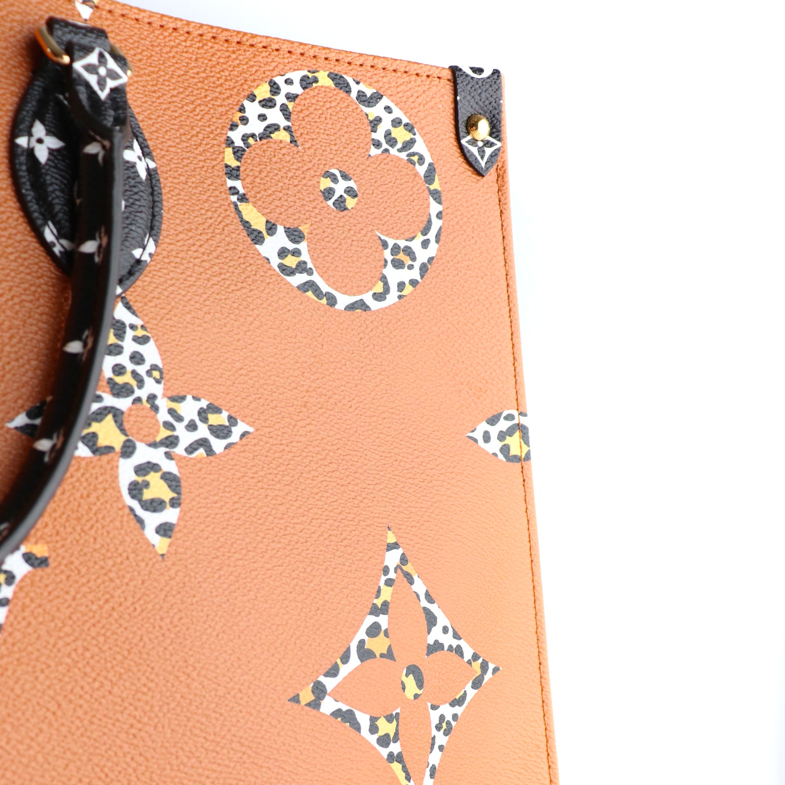 LOUIS VUITTON - Sac cabas OnTheGo Jungle GM Edition limitée