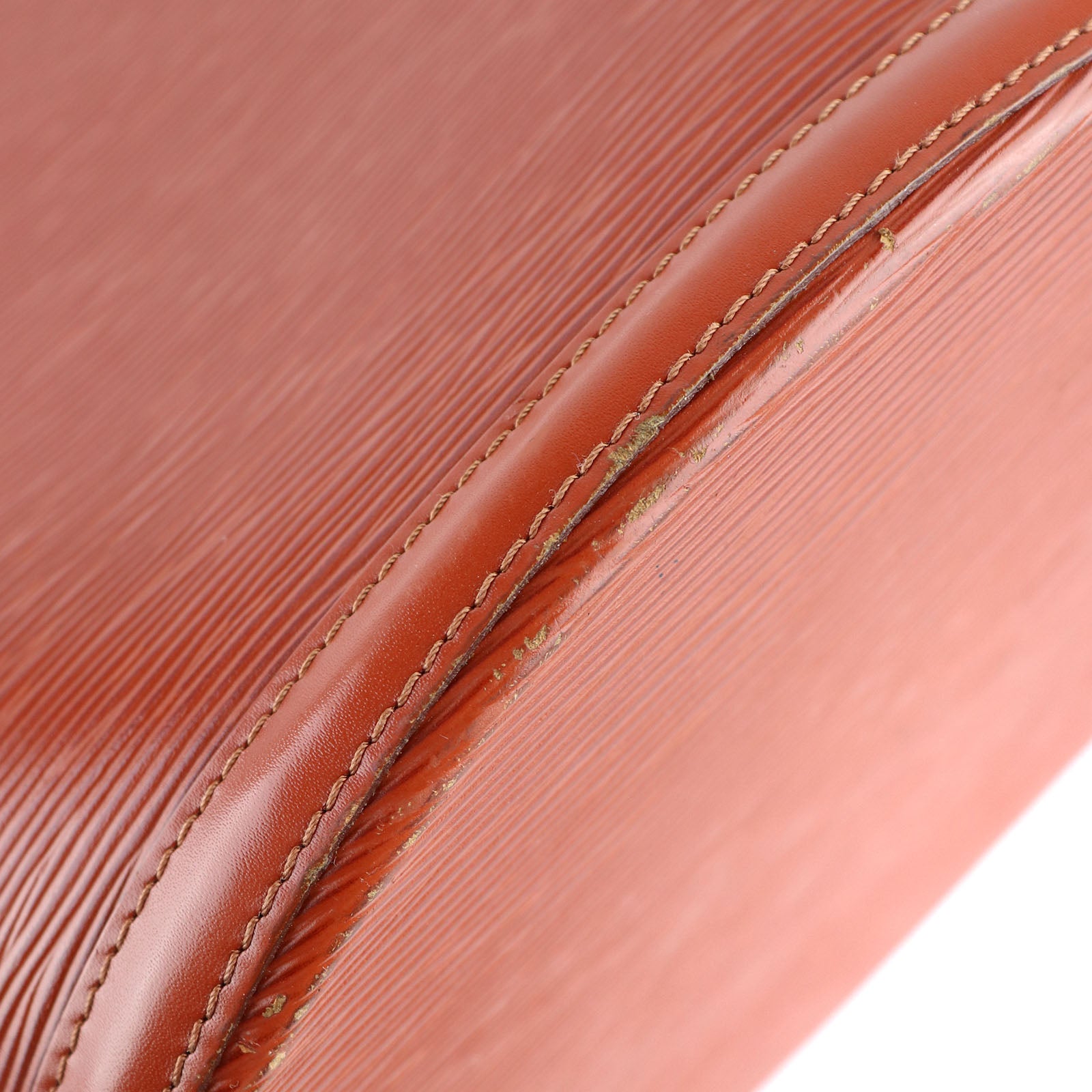 LOUIS VUITTON - Sac à main Saint Jacques moyen en cuir épi marron vintage