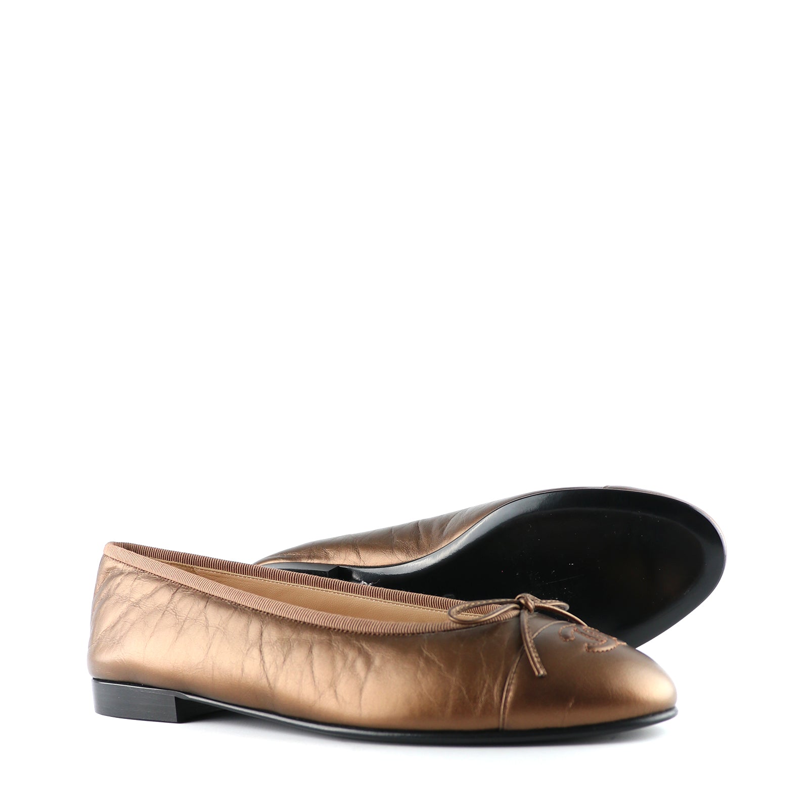 CHANEL - Ballerines en cuir bronze (T39)