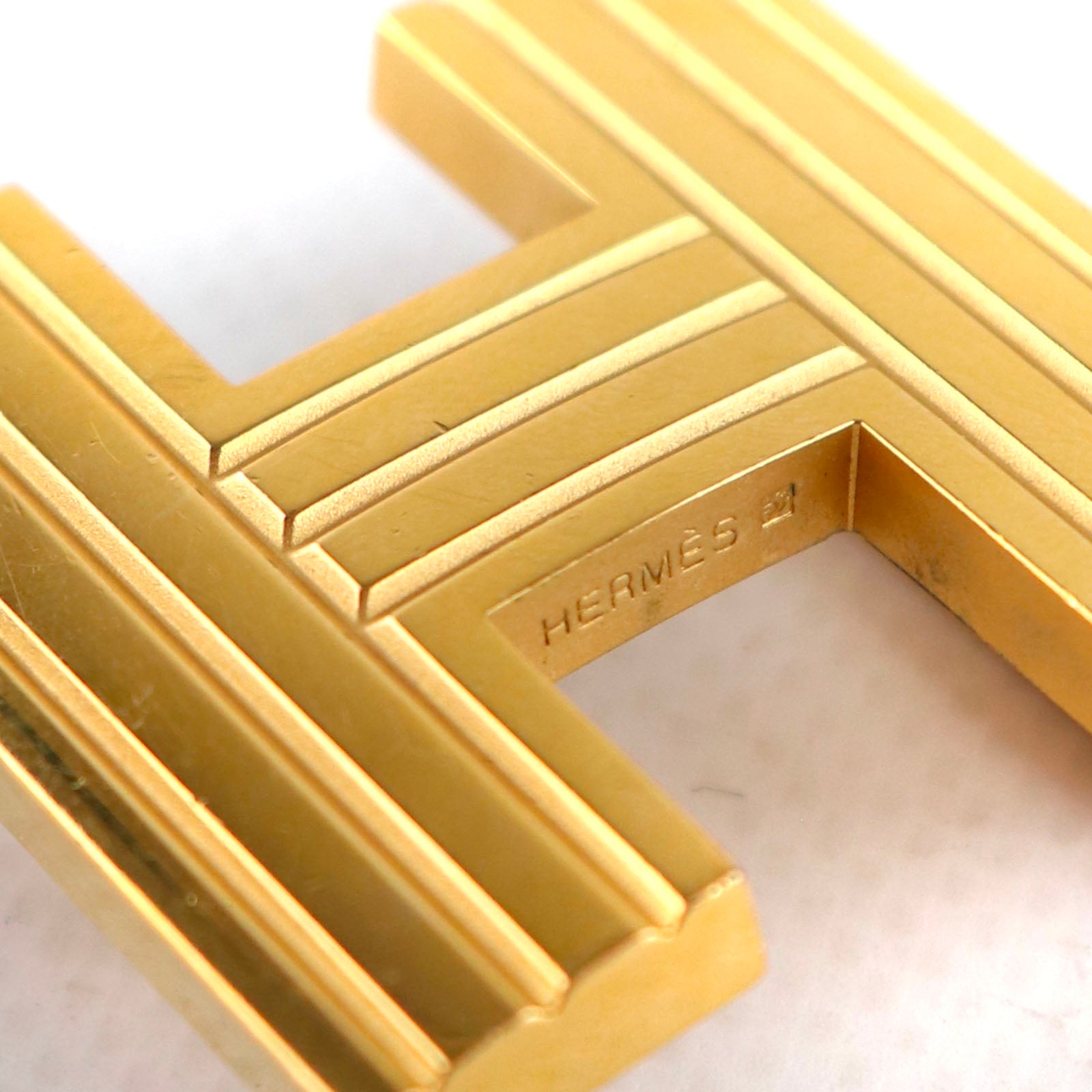 HERMÈS - Reversible belt with gold buckle (T75)