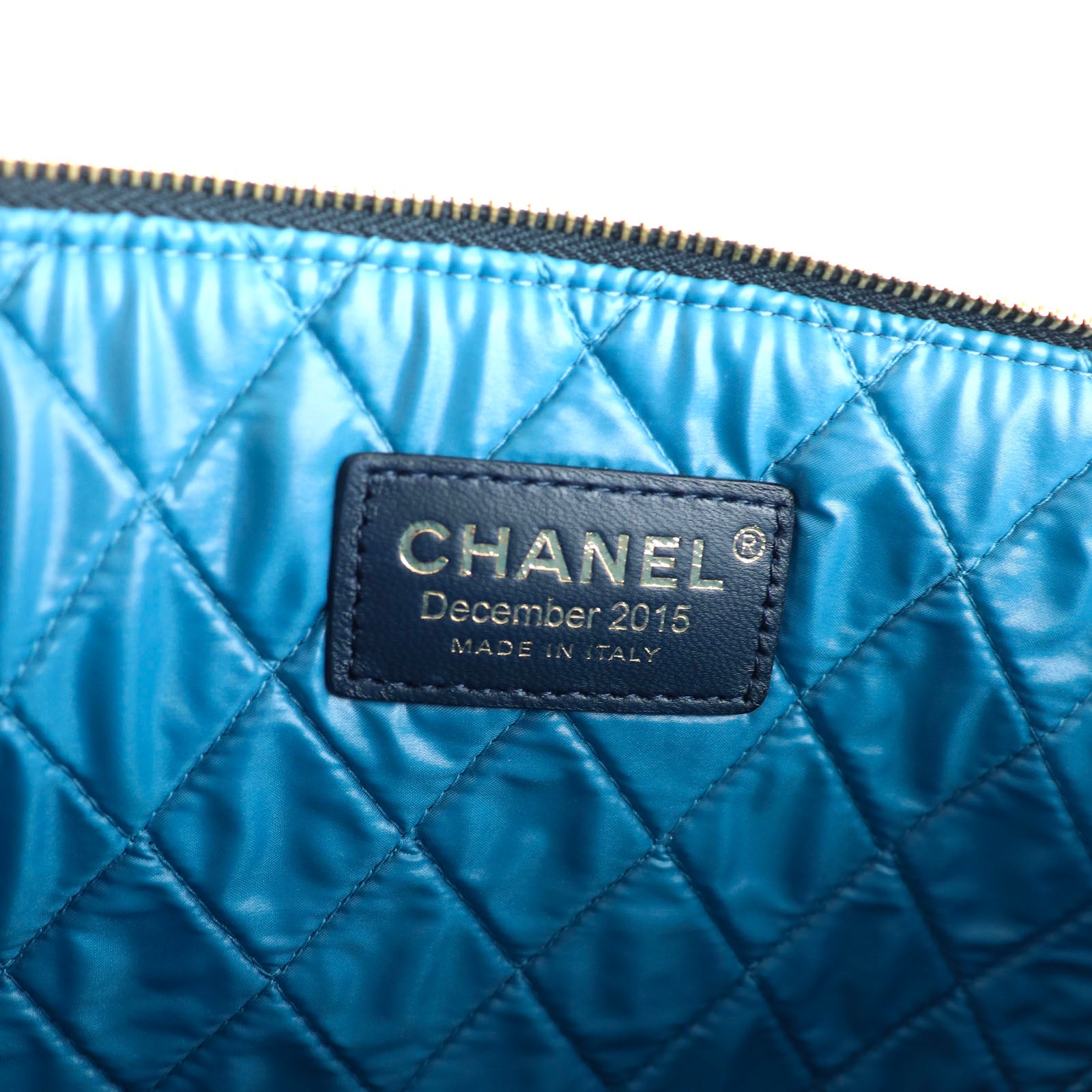CHANEL - Pochette Colorblock en cuir