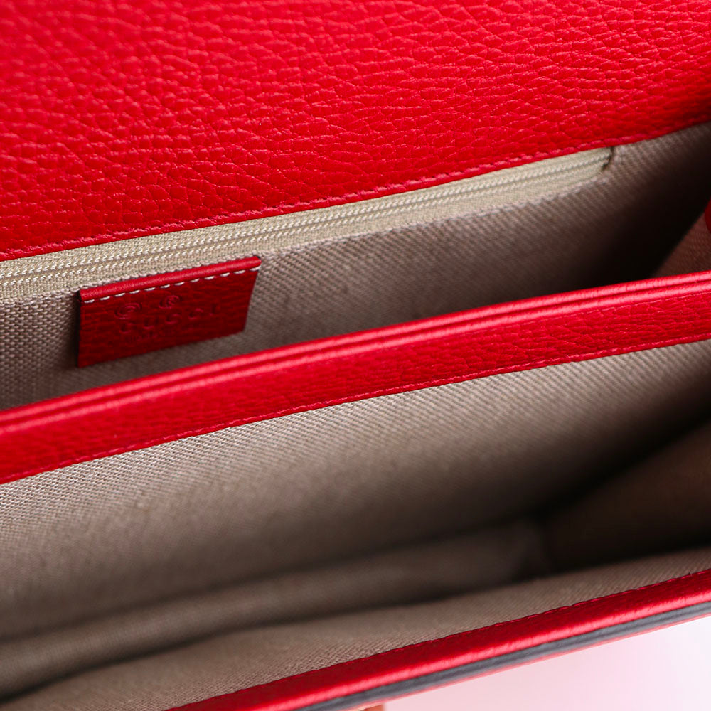 GUCCI - Sac à bandoulière Interlocking en cuir grainé rouge