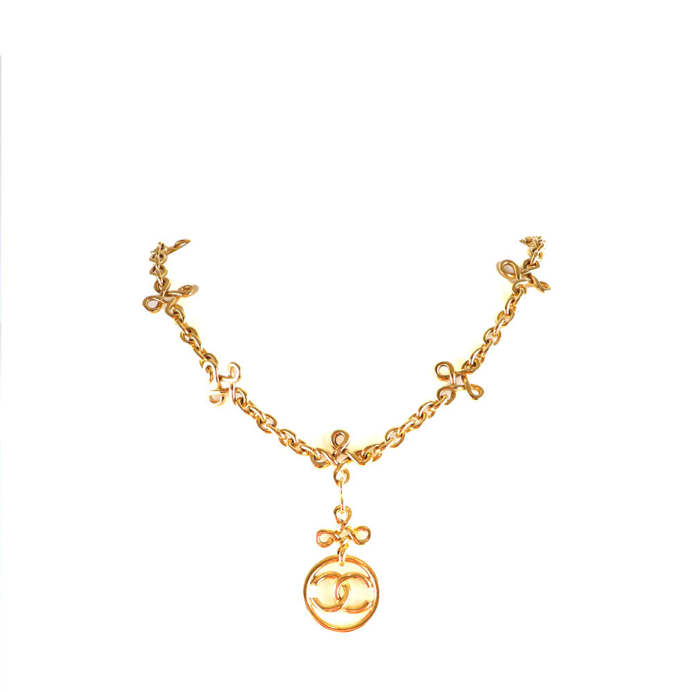 CHANEL - Collier Trèfles CC vintage doré