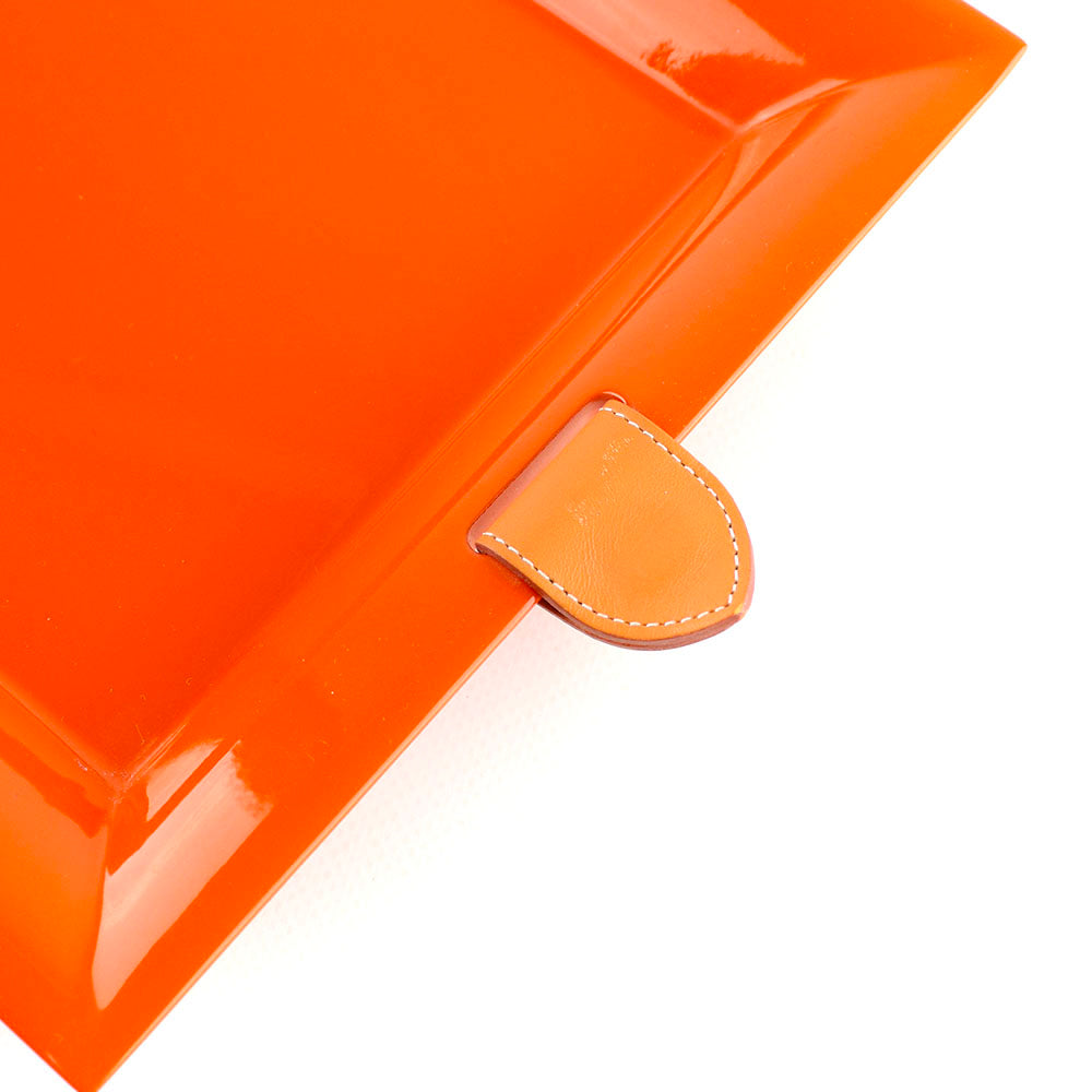 HERMÈS - Vide-poche Atrium en bois laqué orange