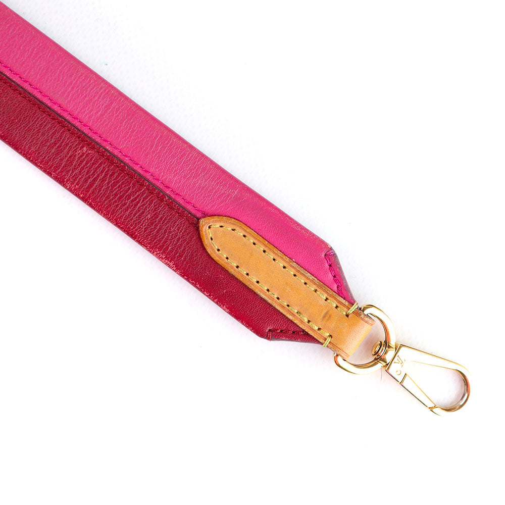 LOUIS VUITTON - Sac à bandoulière Cluny BB en toile monogramme