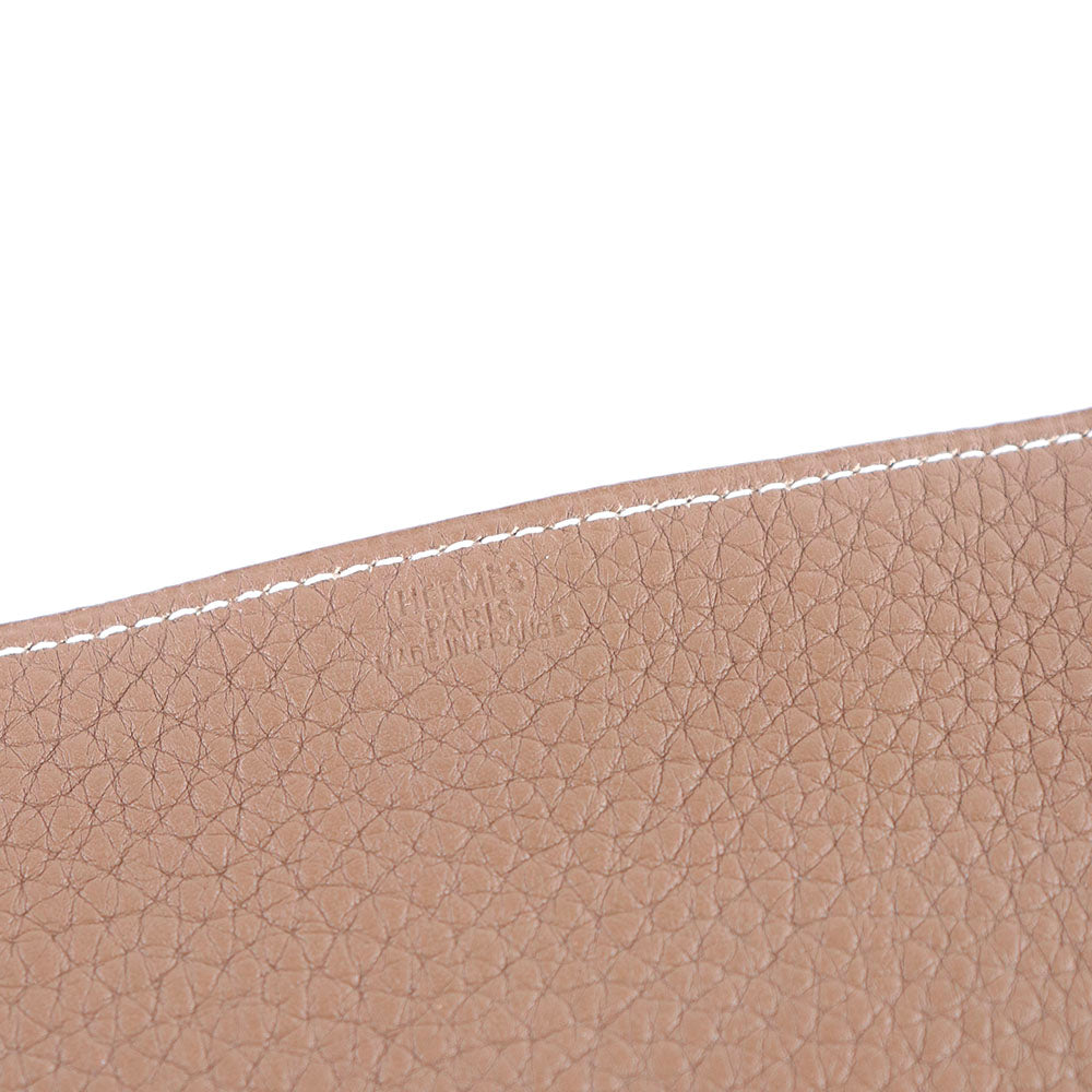 HERMÈS - Vide-poche Mises et Relances Evelyne en cuir taurillon Clémence etoupe