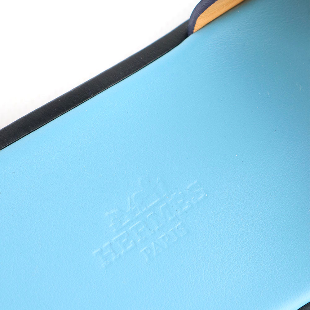 HERMÈS - Sandales Izmir en cuir epsom bleu (T40,5)